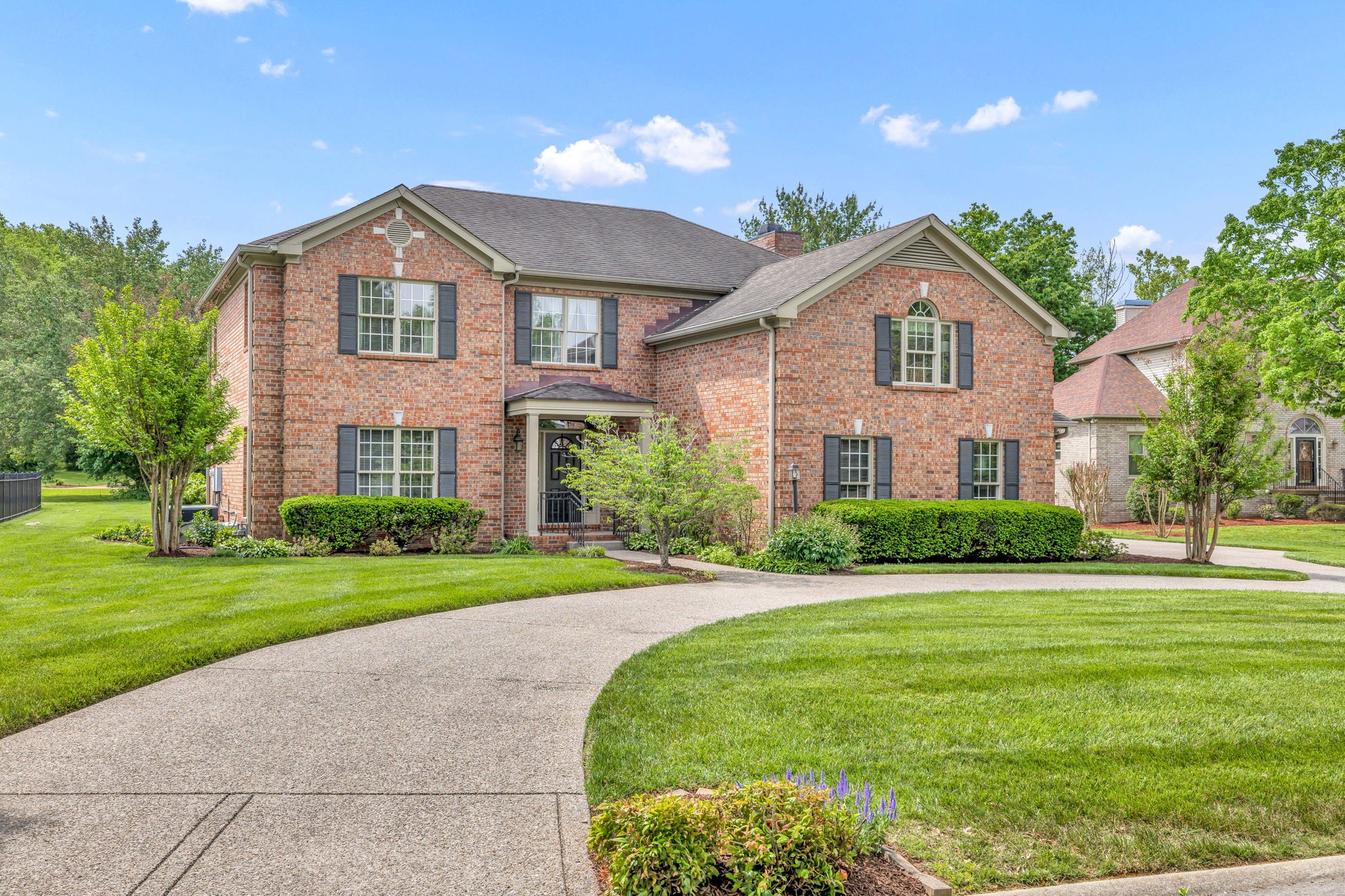 903 Park Ln