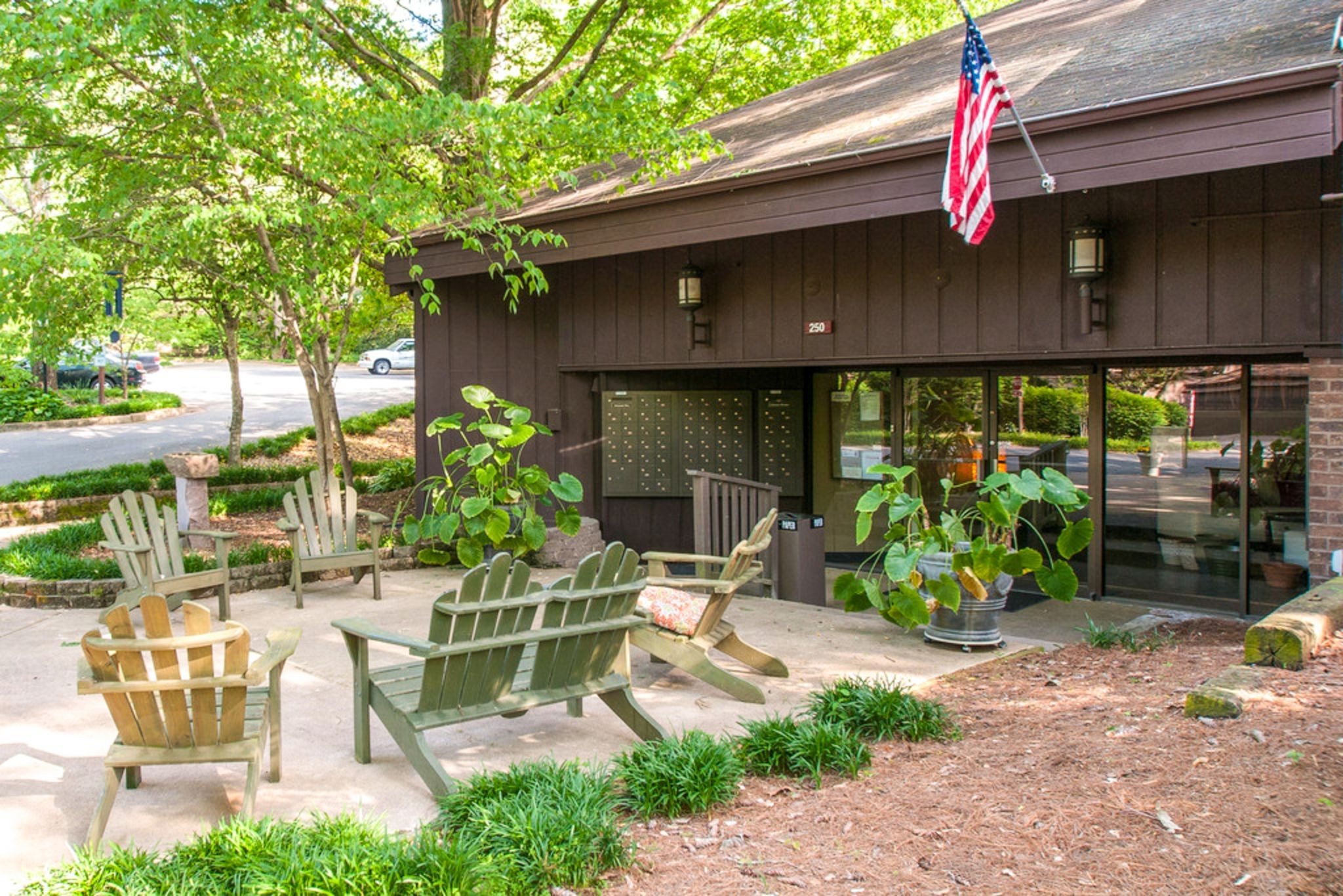 129 Holly Forest