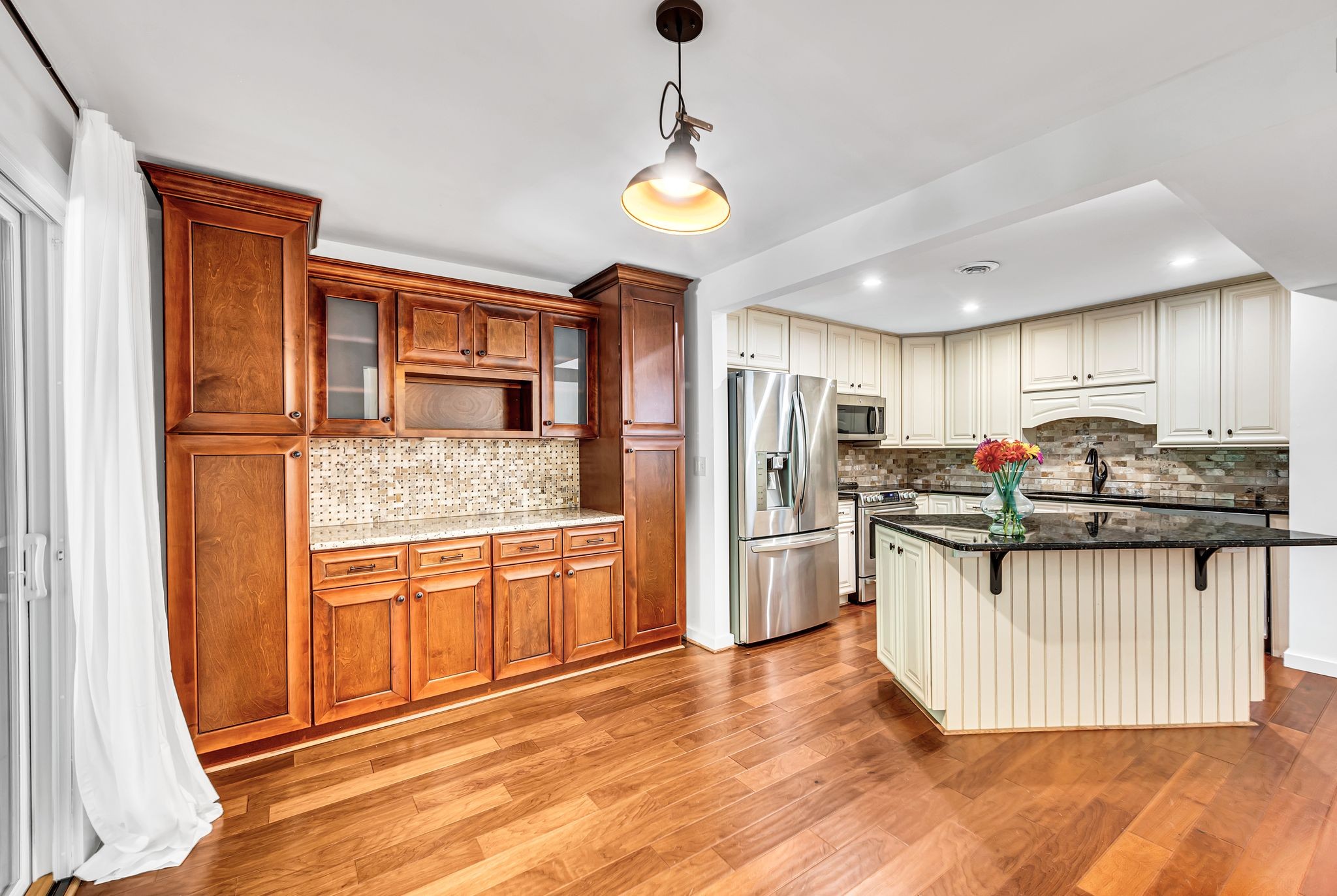 129 Holly Forest