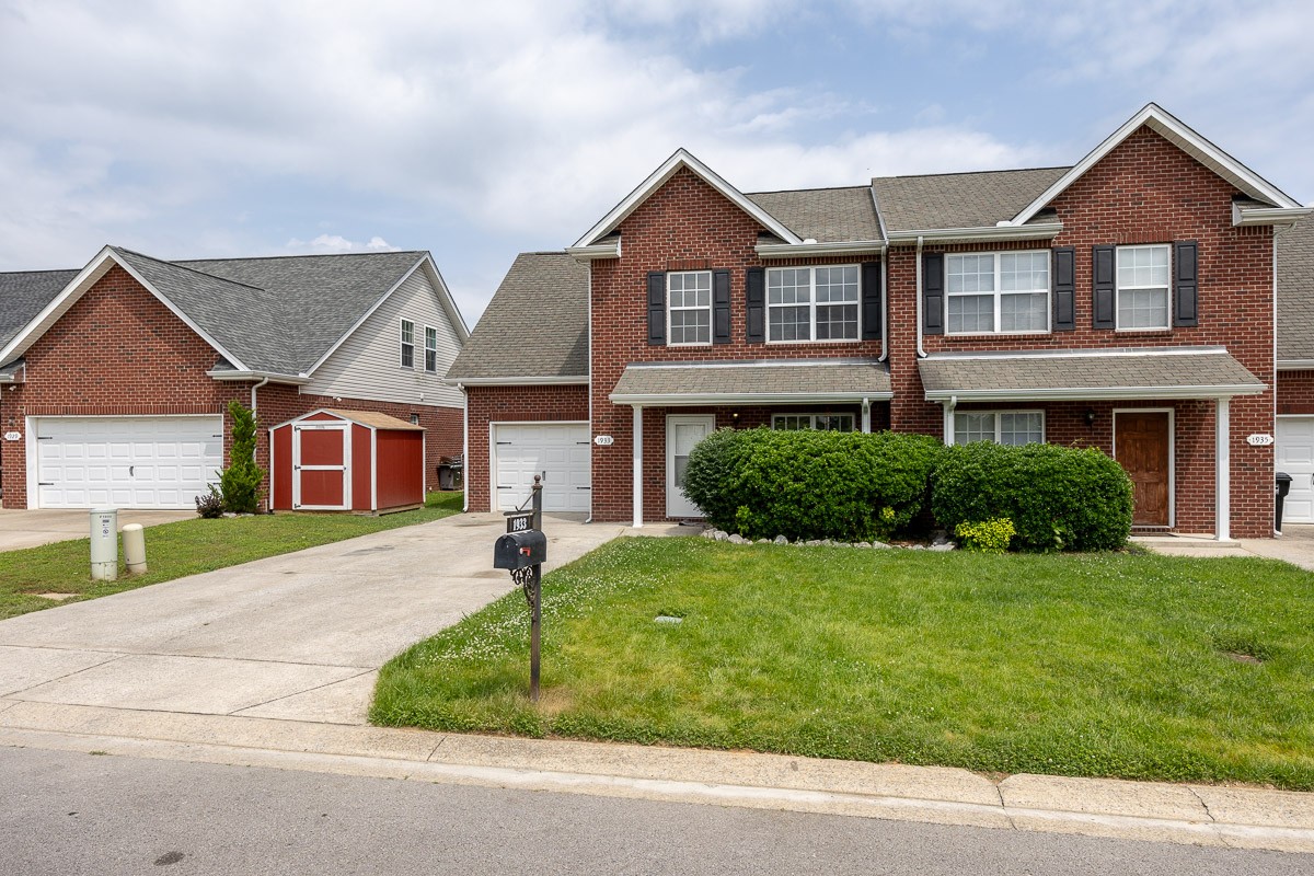 1933 Warmingfield Dr