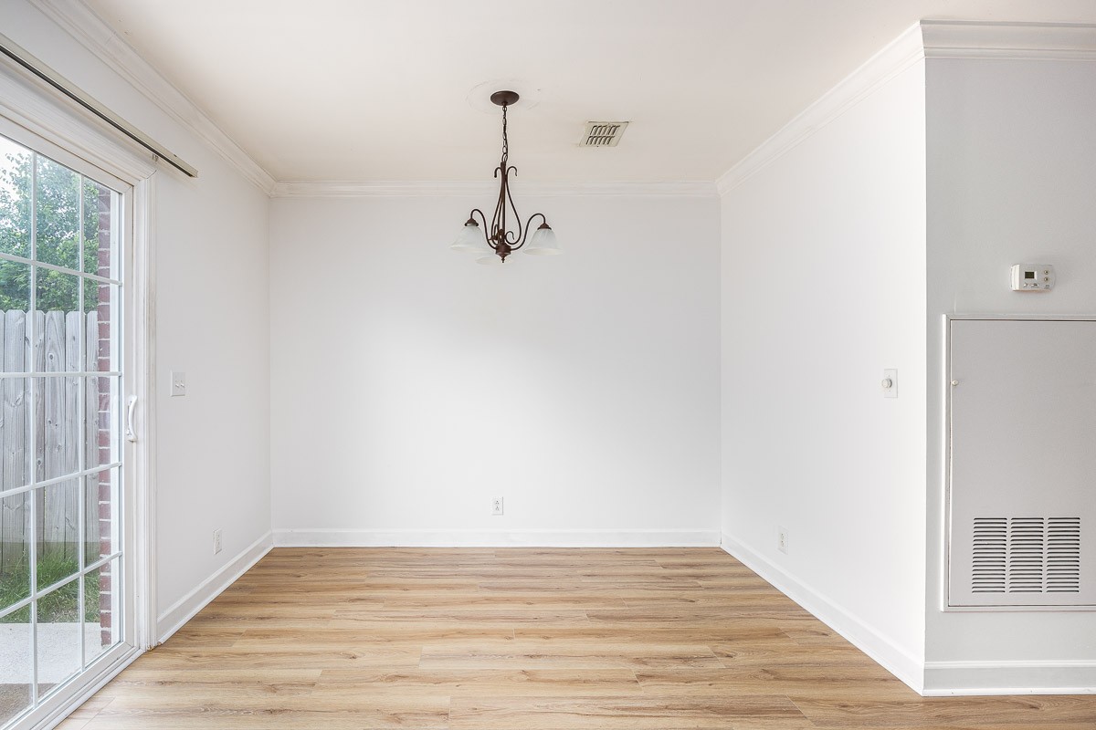 1933 Warmingfield Dr