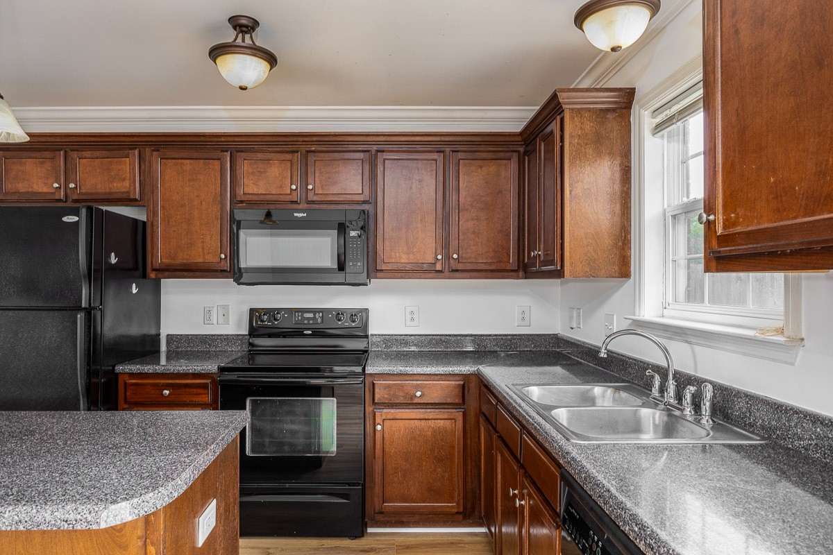 1933 Warmingfield Dr