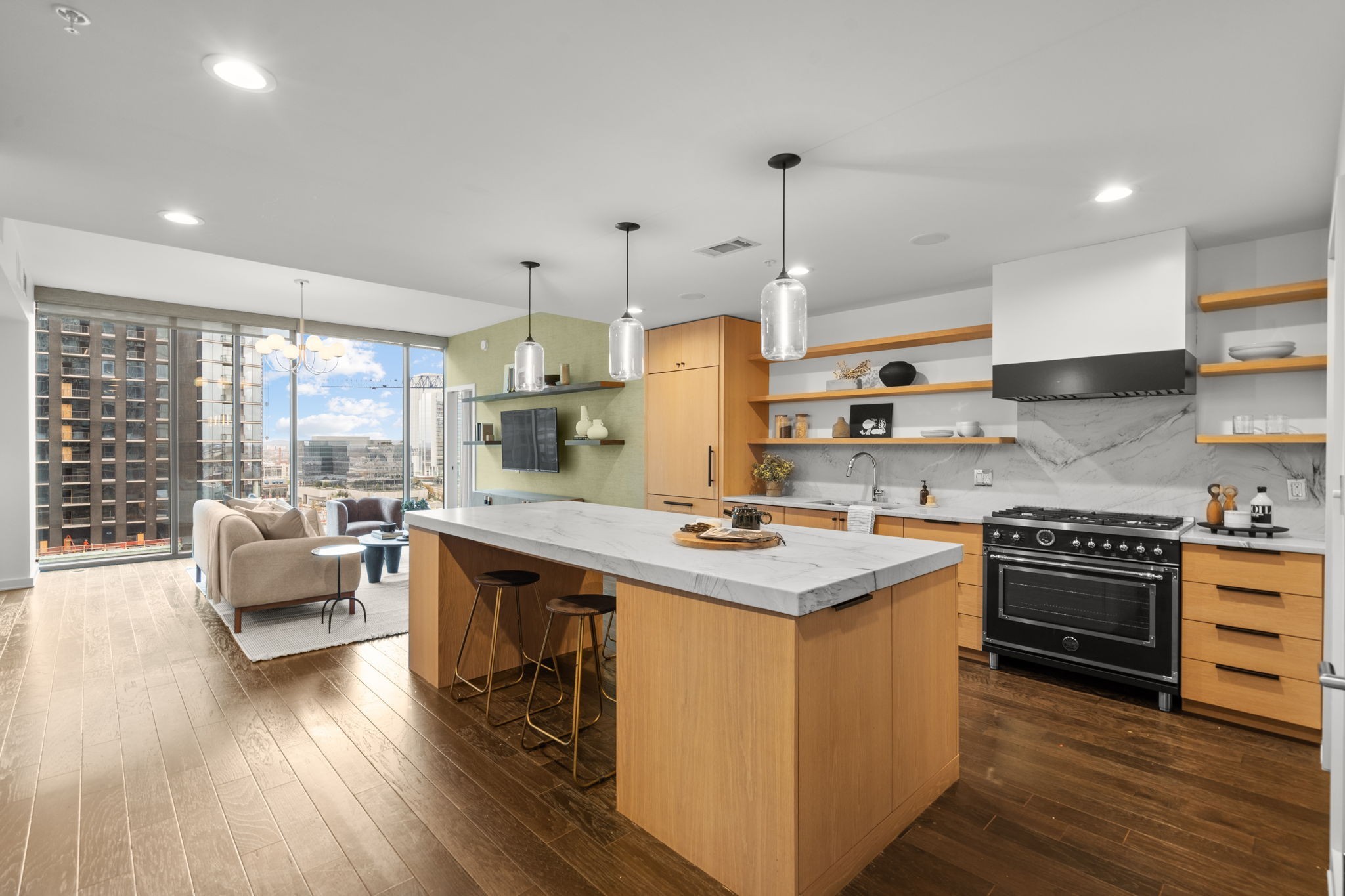 1212 Laurel St Unit: 1004