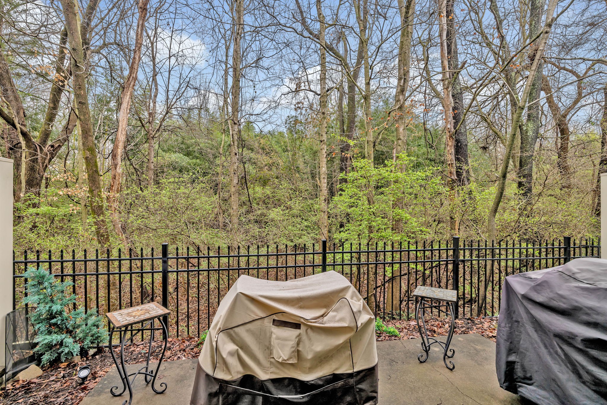 1340 Crown Point Pl
