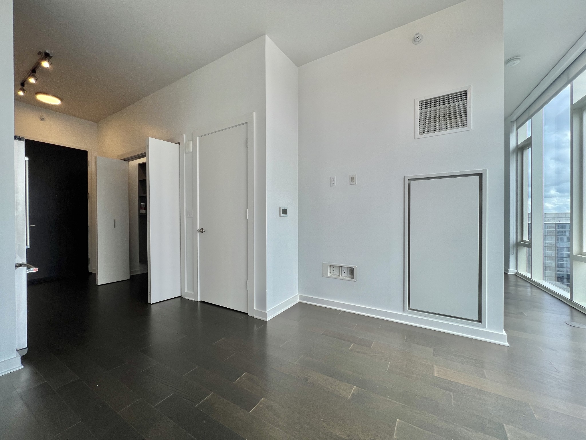 515 Church St Unit: 3111