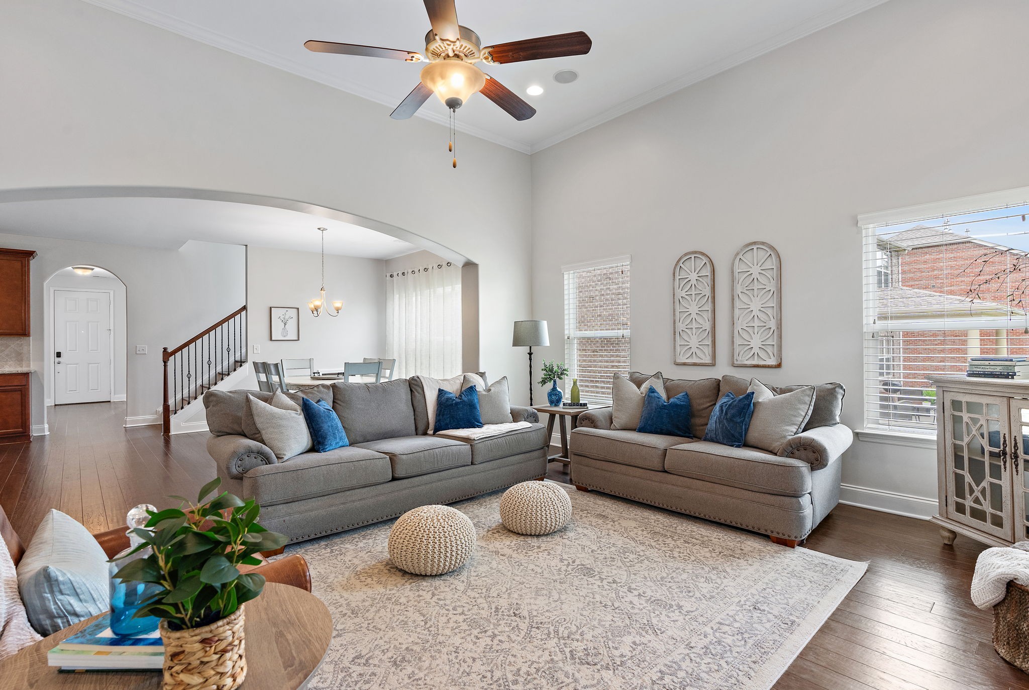 2167 Chaucer Park Ln