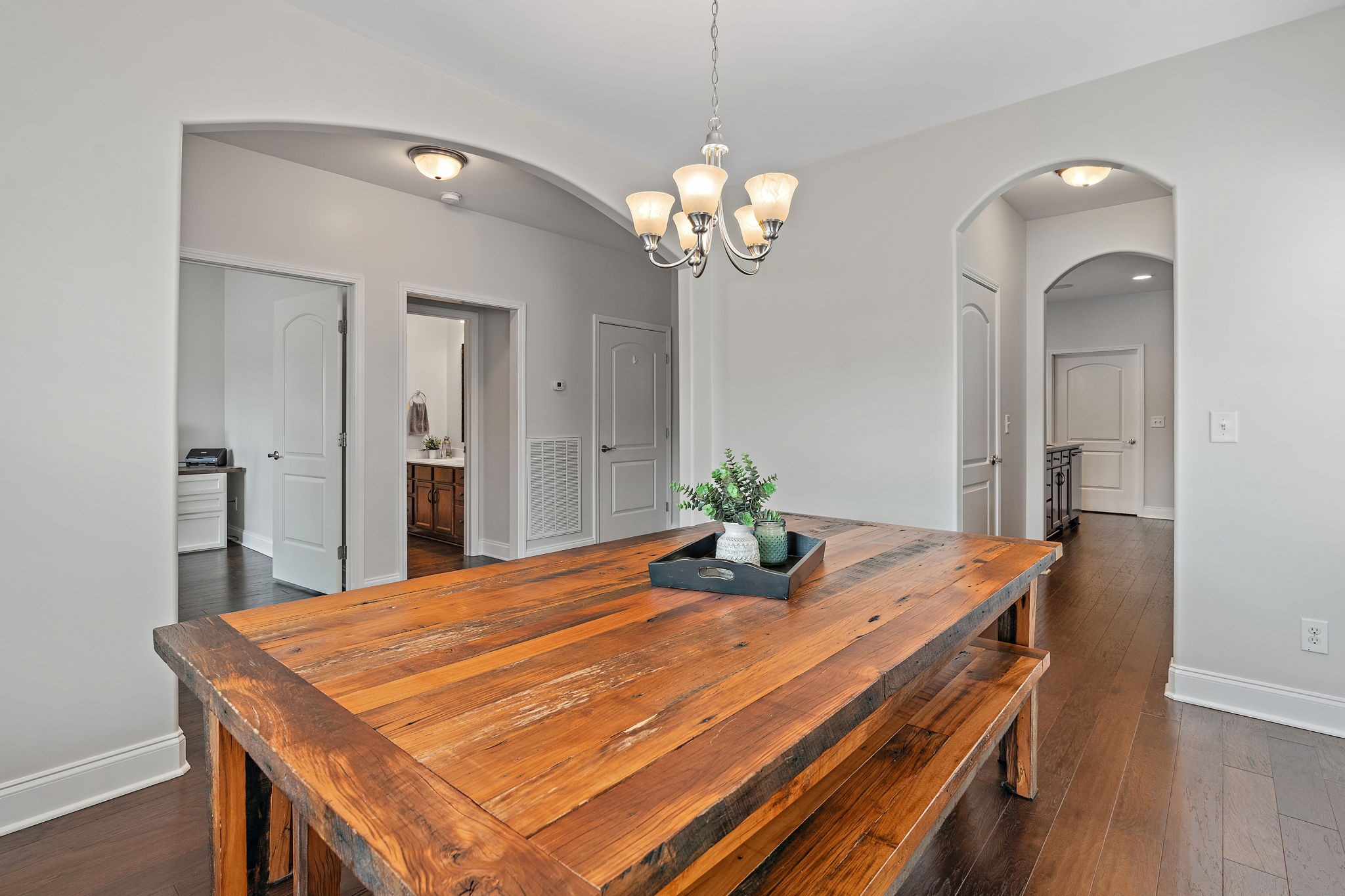 2167 Chaucer Park Ln