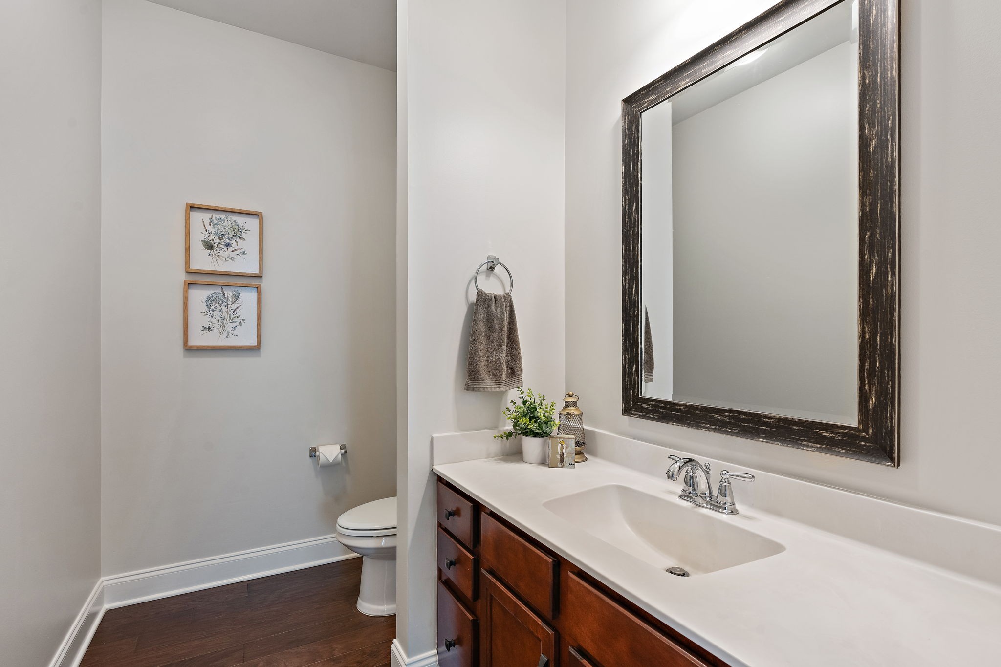 2167 Chaucer Park Ln