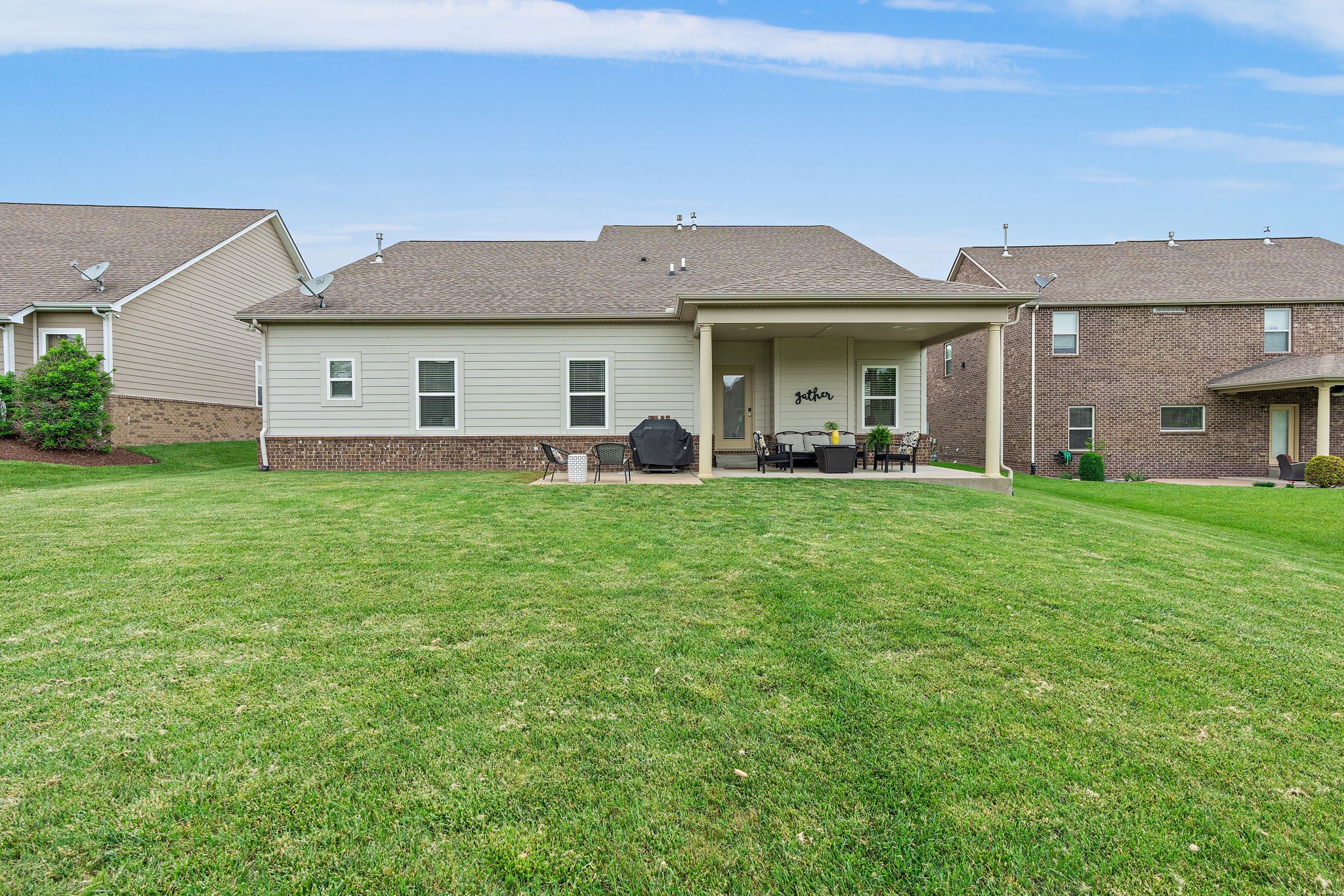 2167 Chaucer Park Ln