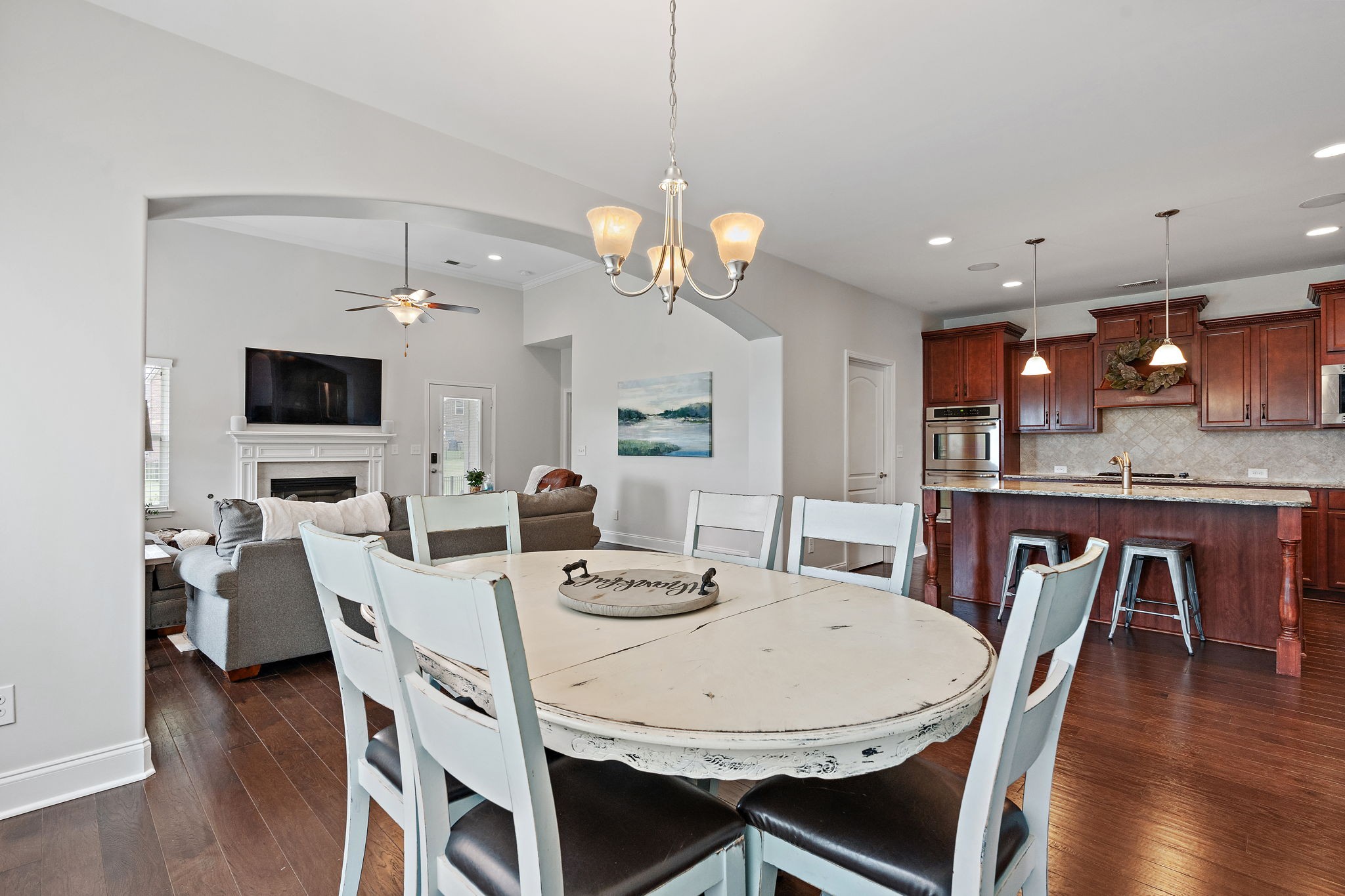 2167 Chaucer Park Ln