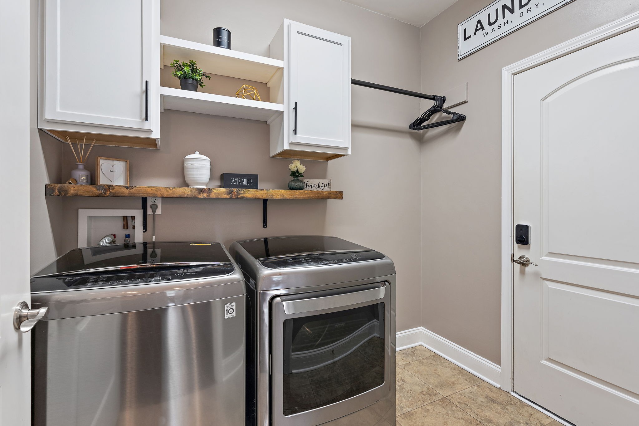 2167 Chaucer Park Ln