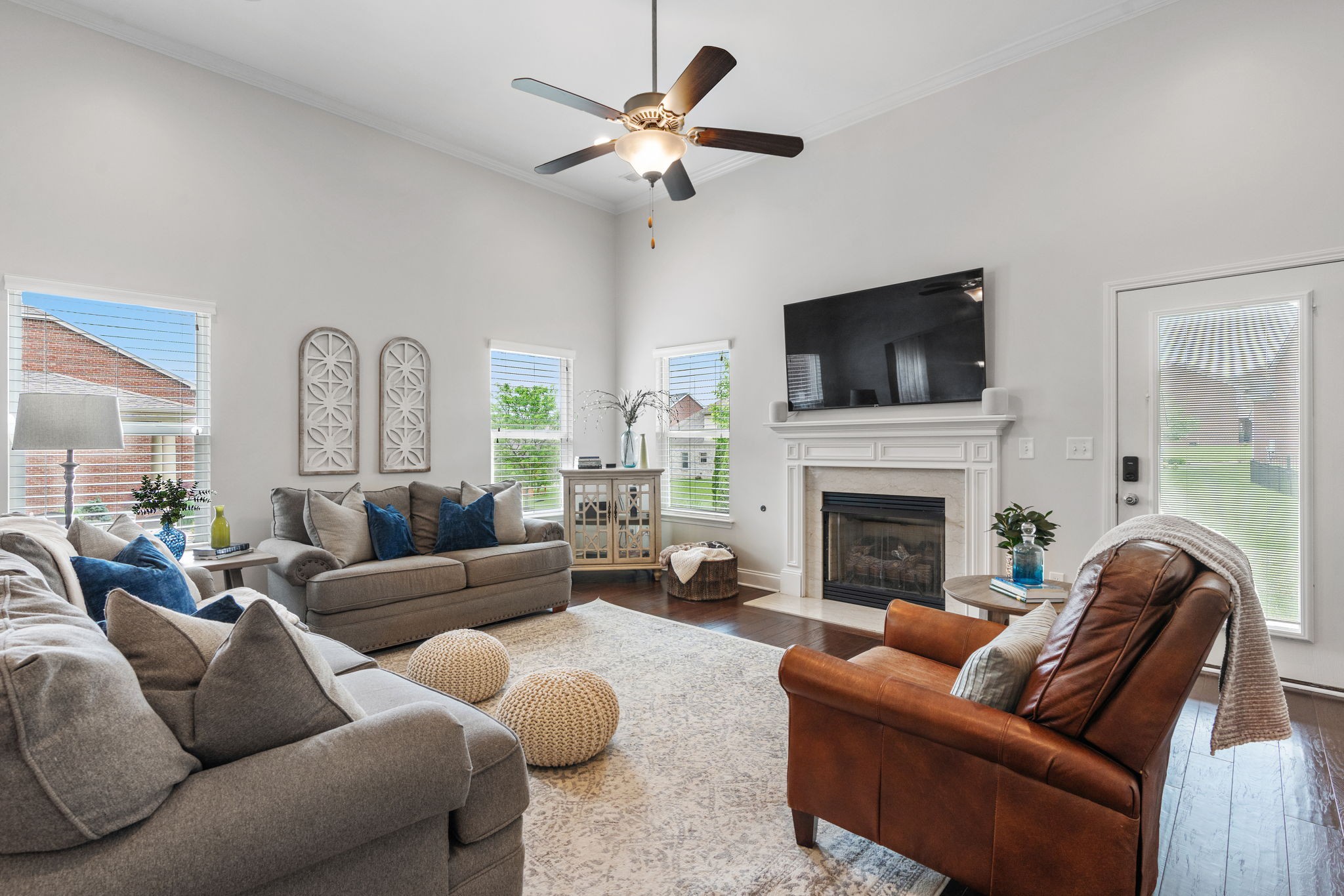 2167 Chaucer Park Ln