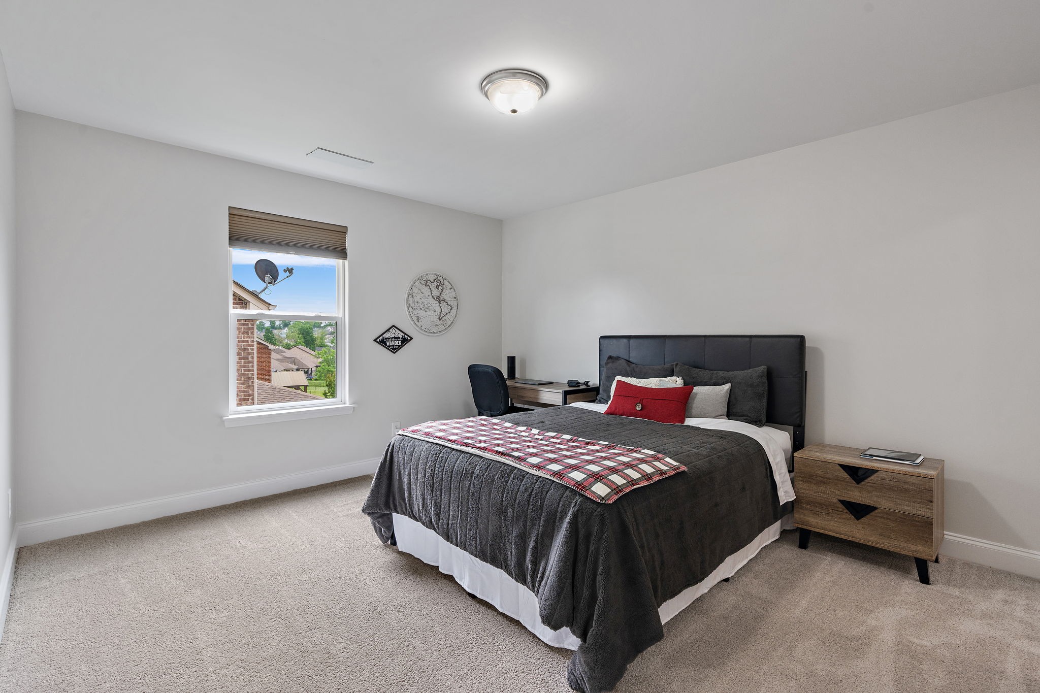 2167 Chaucer Park Ln