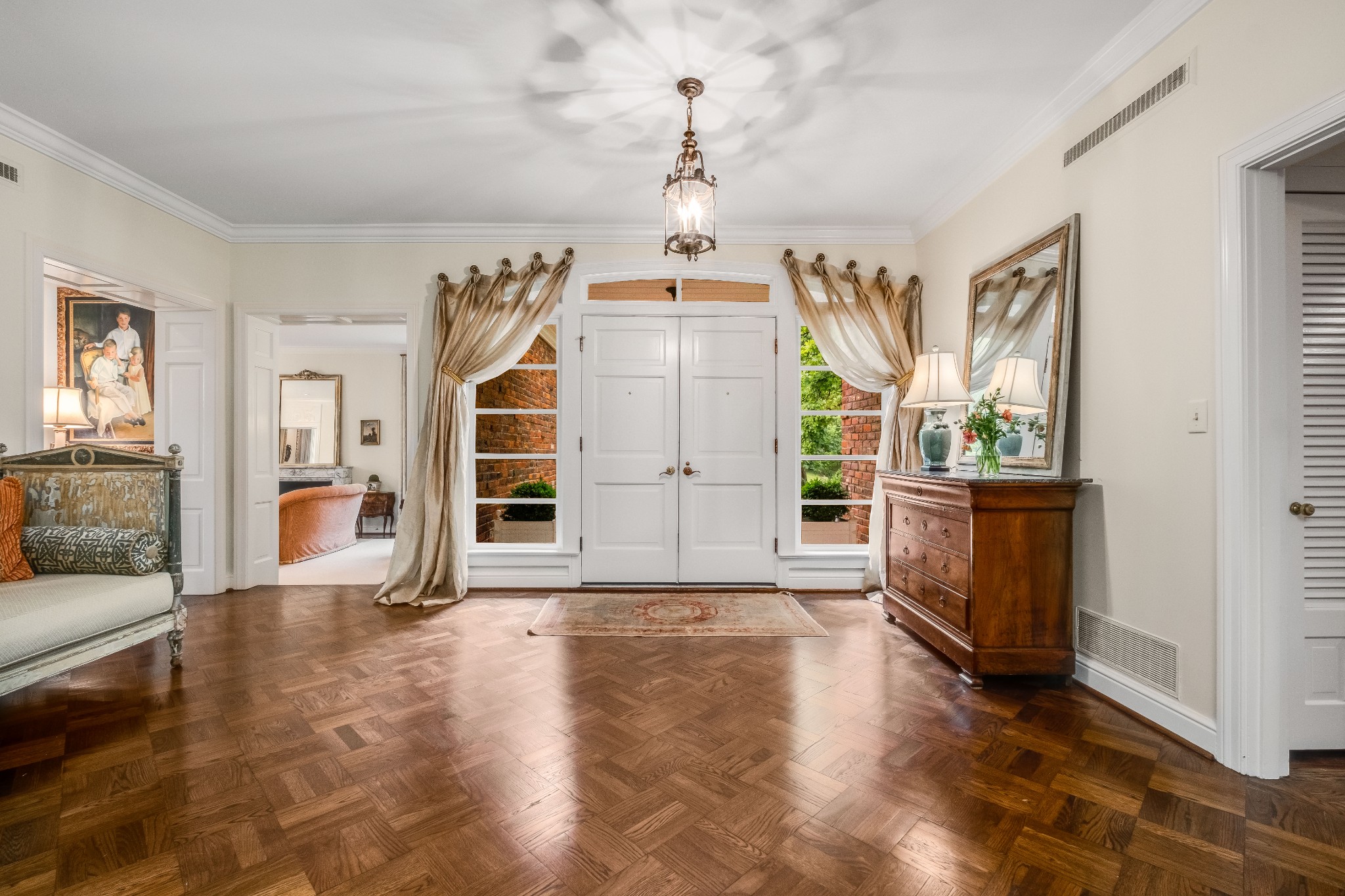 6117 Hickory Valley Rd