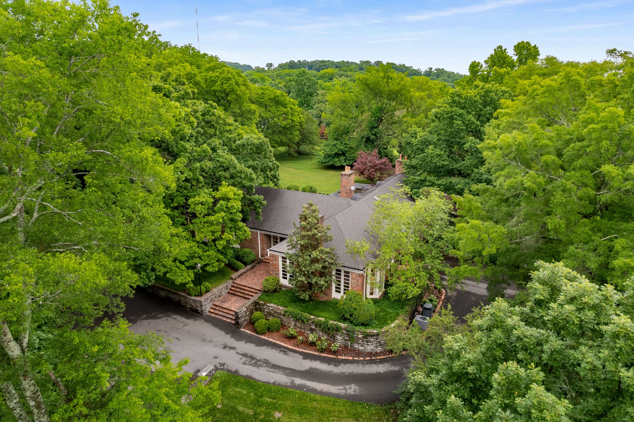 6117 Hickory Valley Rd