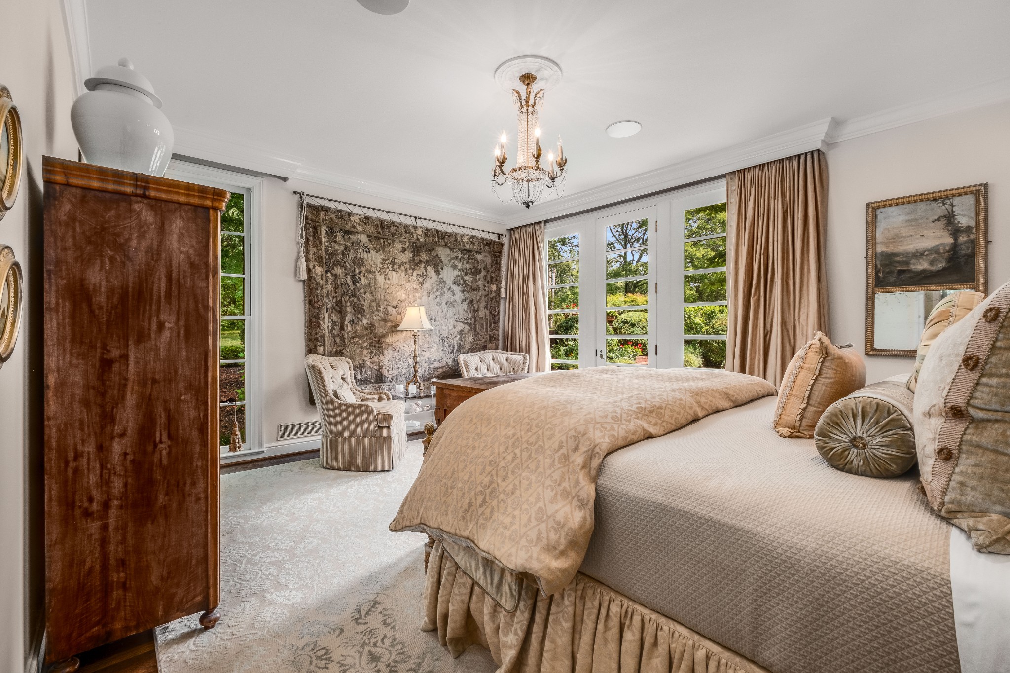 6117 Hickory Valley Rd