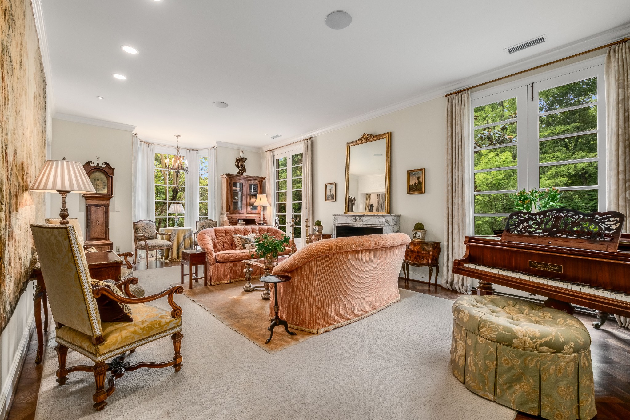 6117 Hickory Valley Rd