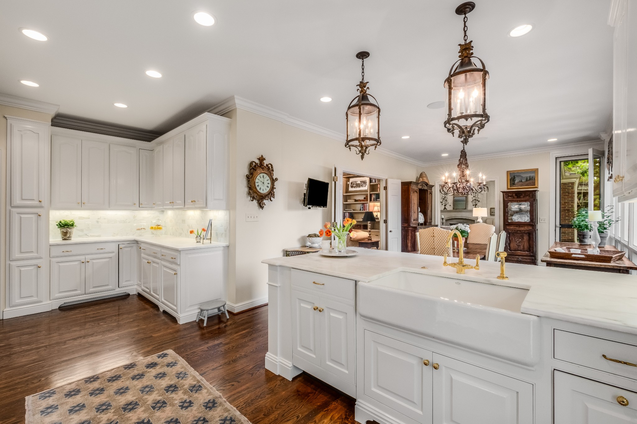 6117 Hickory Valley Rd