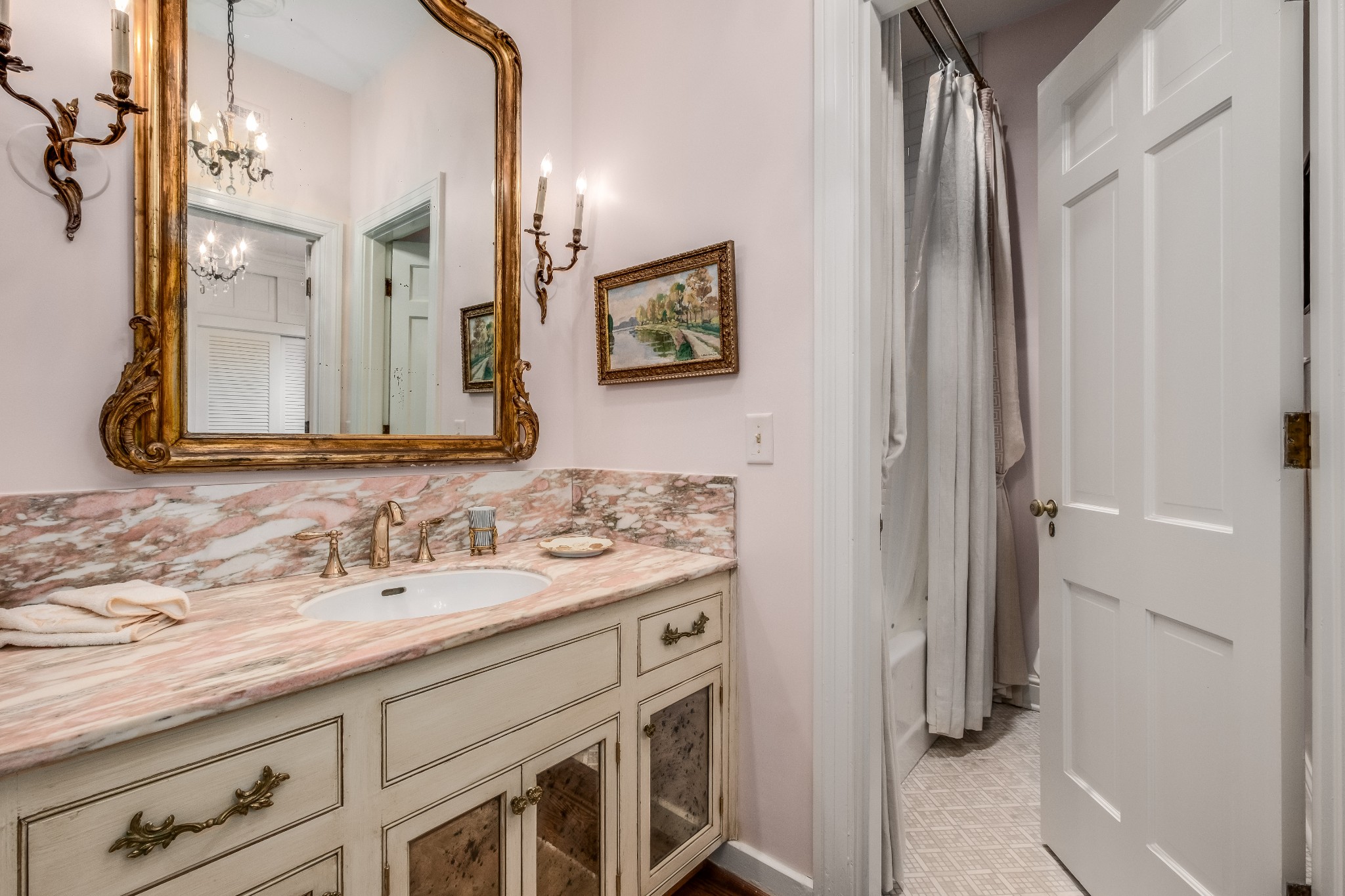 6117 Hickory Valley Rd