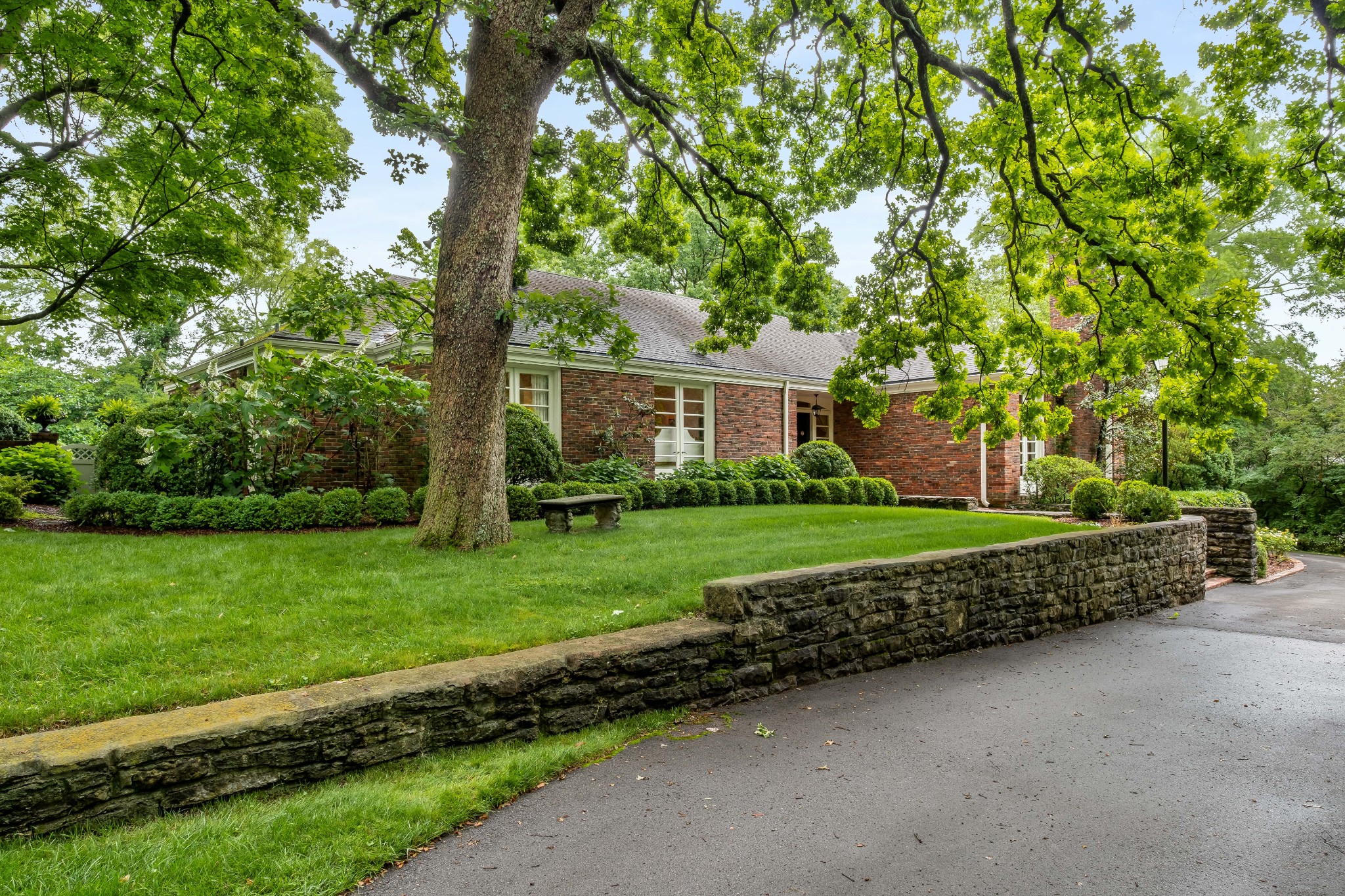 6117 Hickory Valley Rd