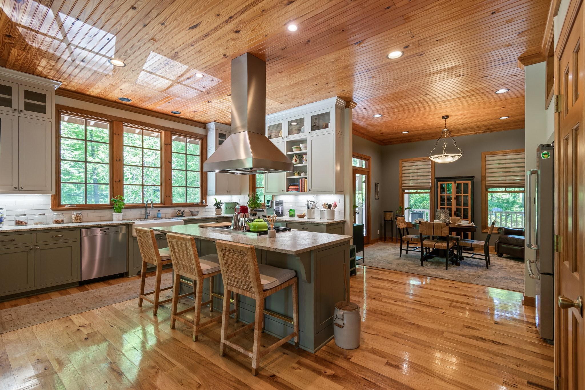 1008 Thornblade Drive