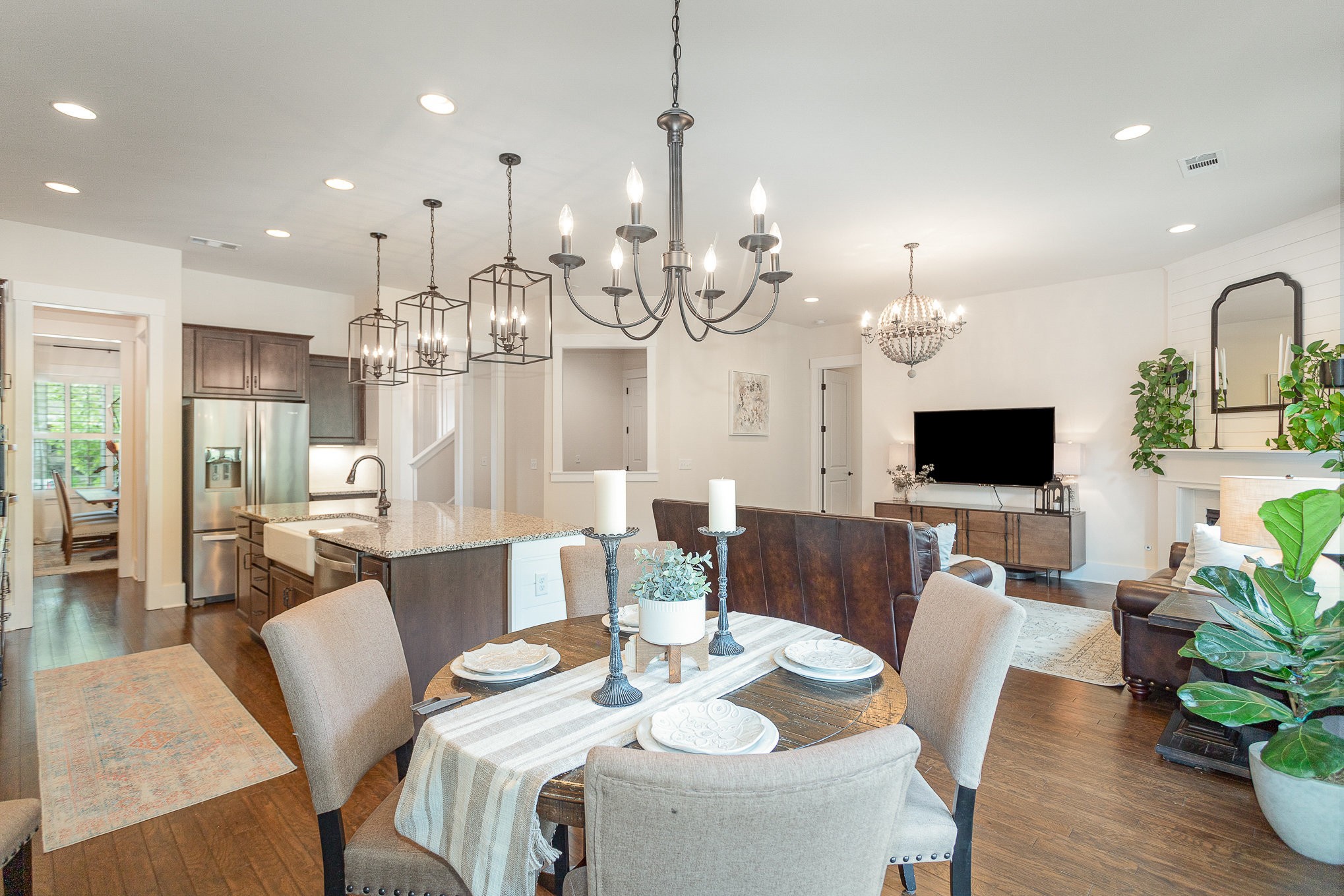 1019 Amelia Park Dr