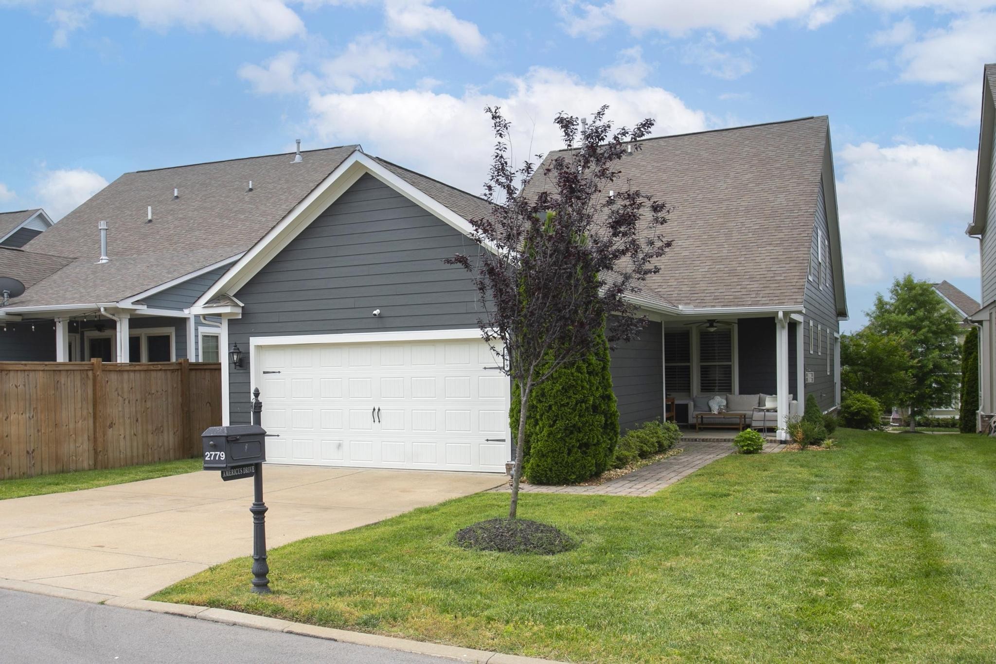2779 Americus Dr