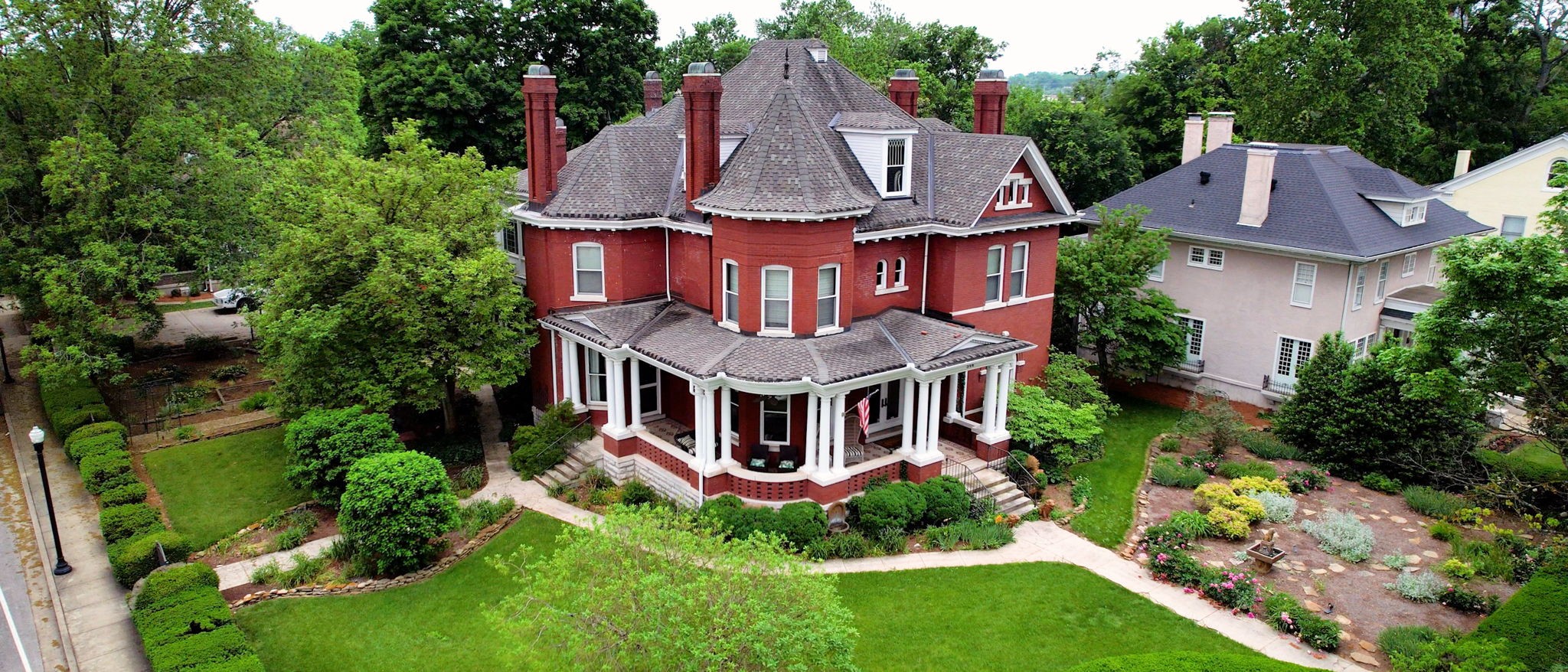 346 E Main St