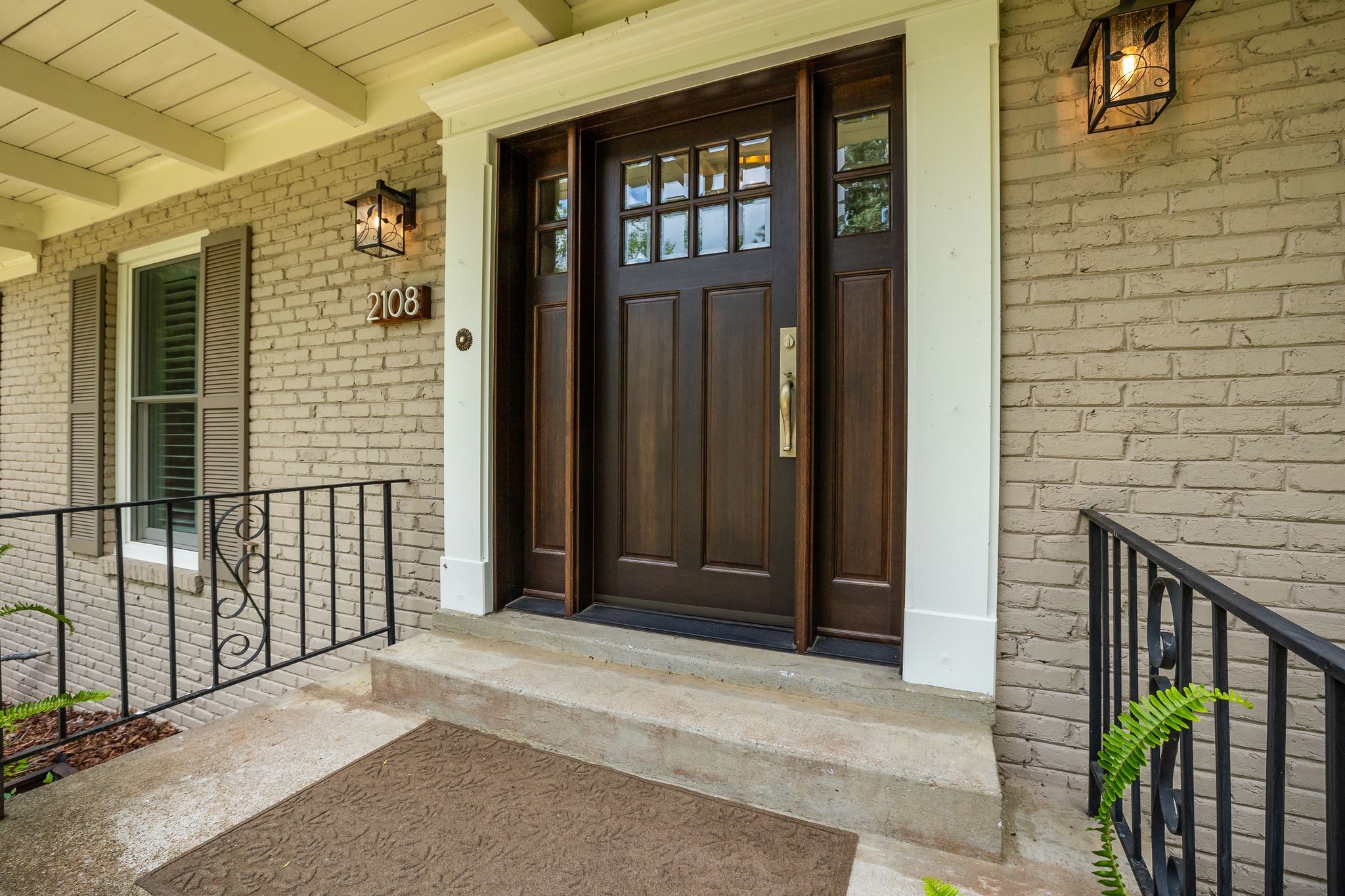 2108 Stonewall Jackson Dr