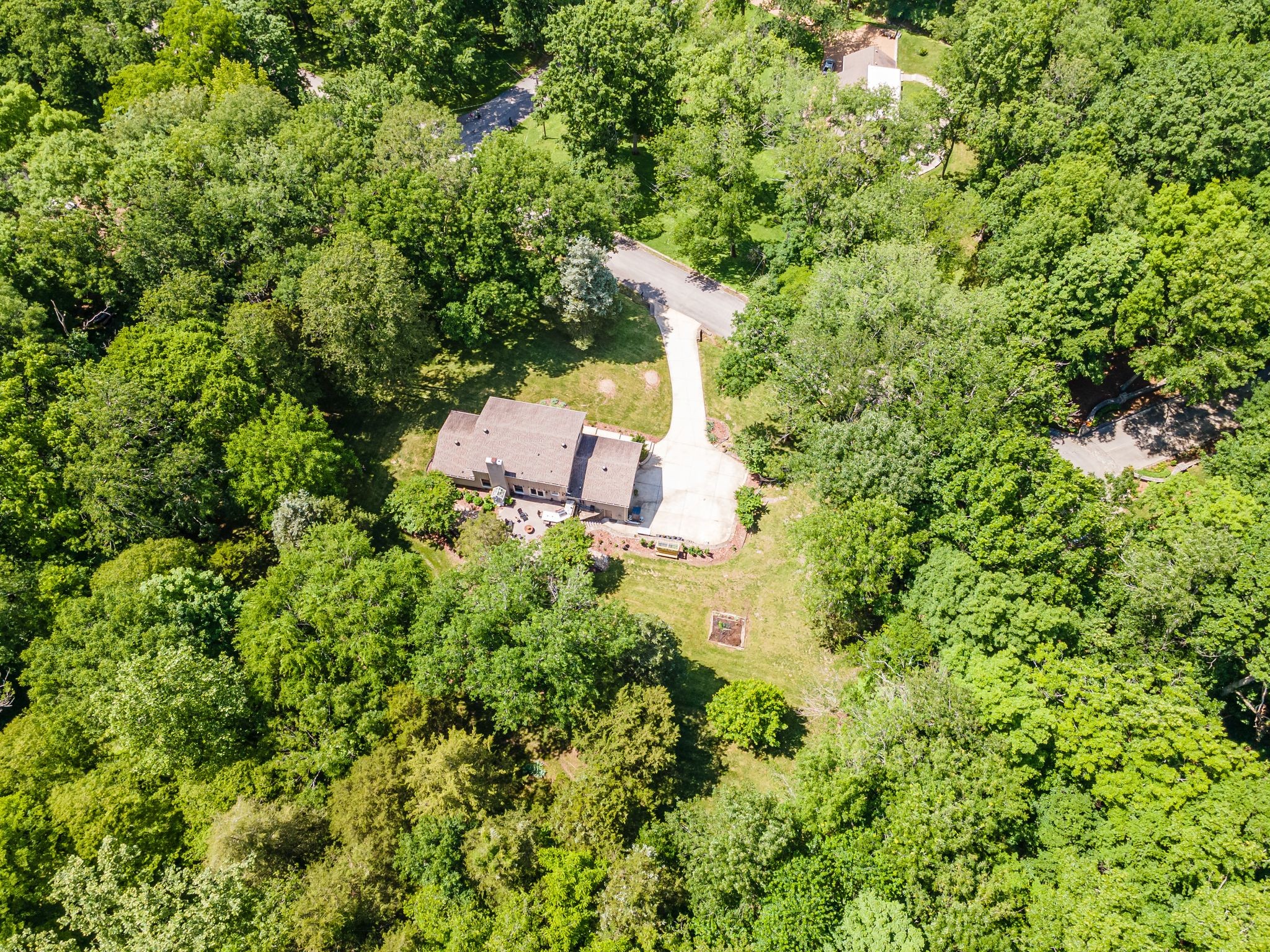 2108 Stonewall Jackson Dr