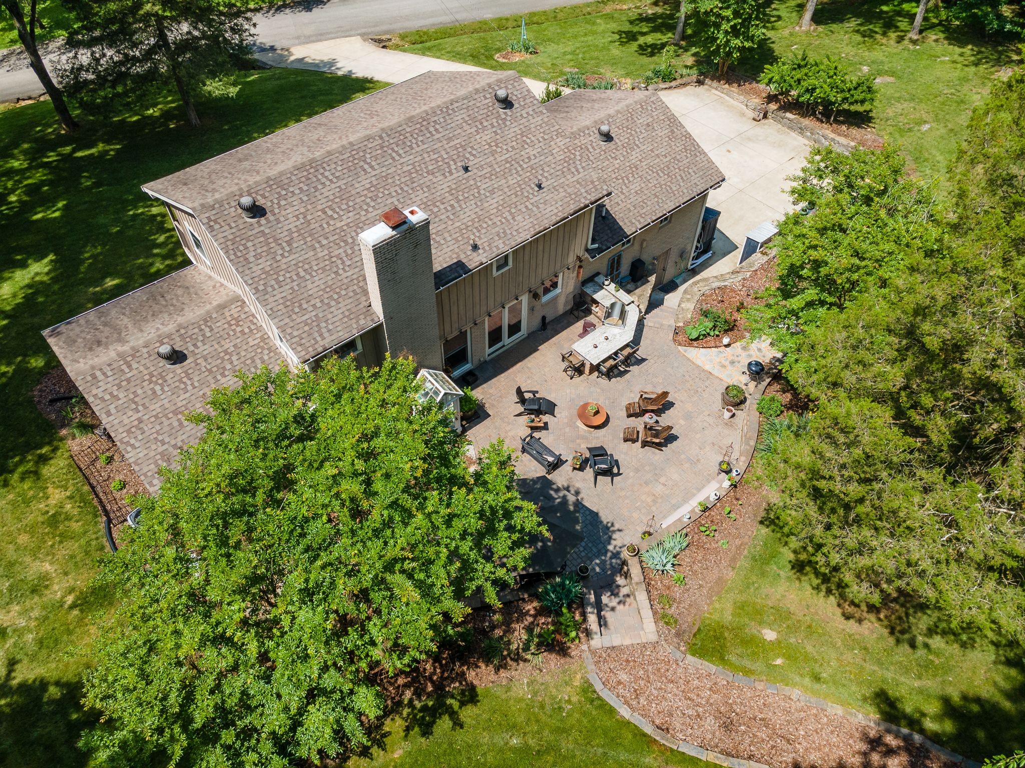 2108 Stonewall Jackson Dr