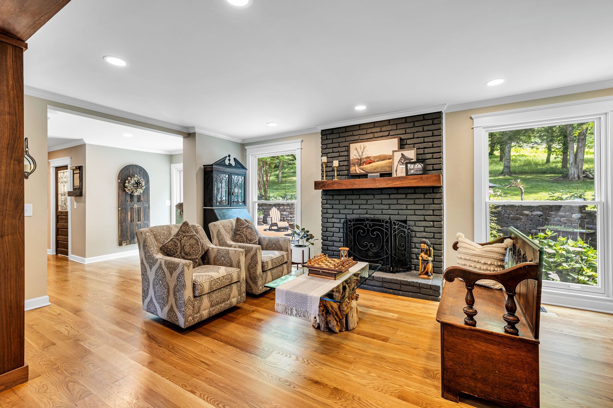 2108 Stonewall Jackson Dr