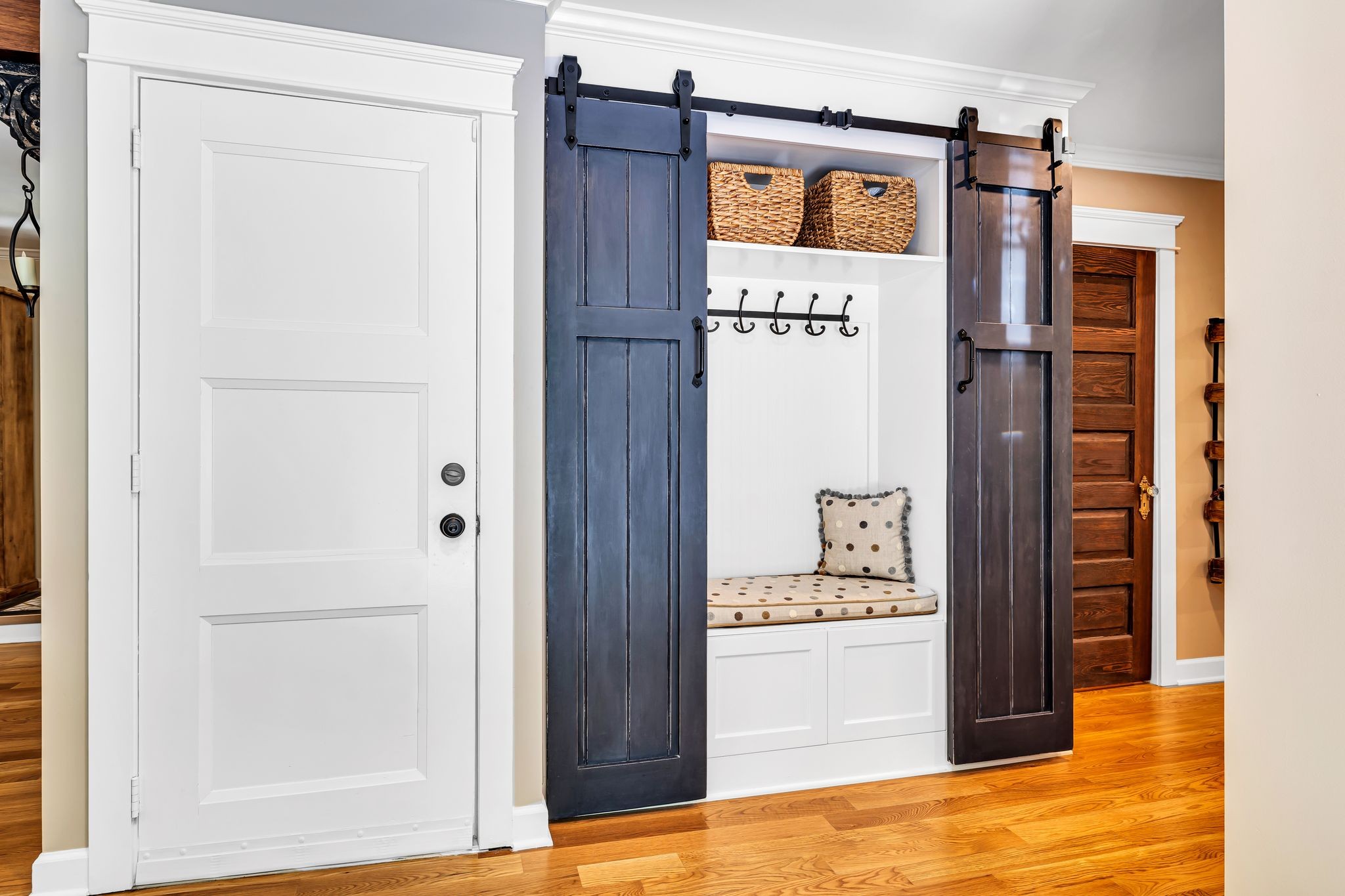 2108 Stonewall Jackson Dr