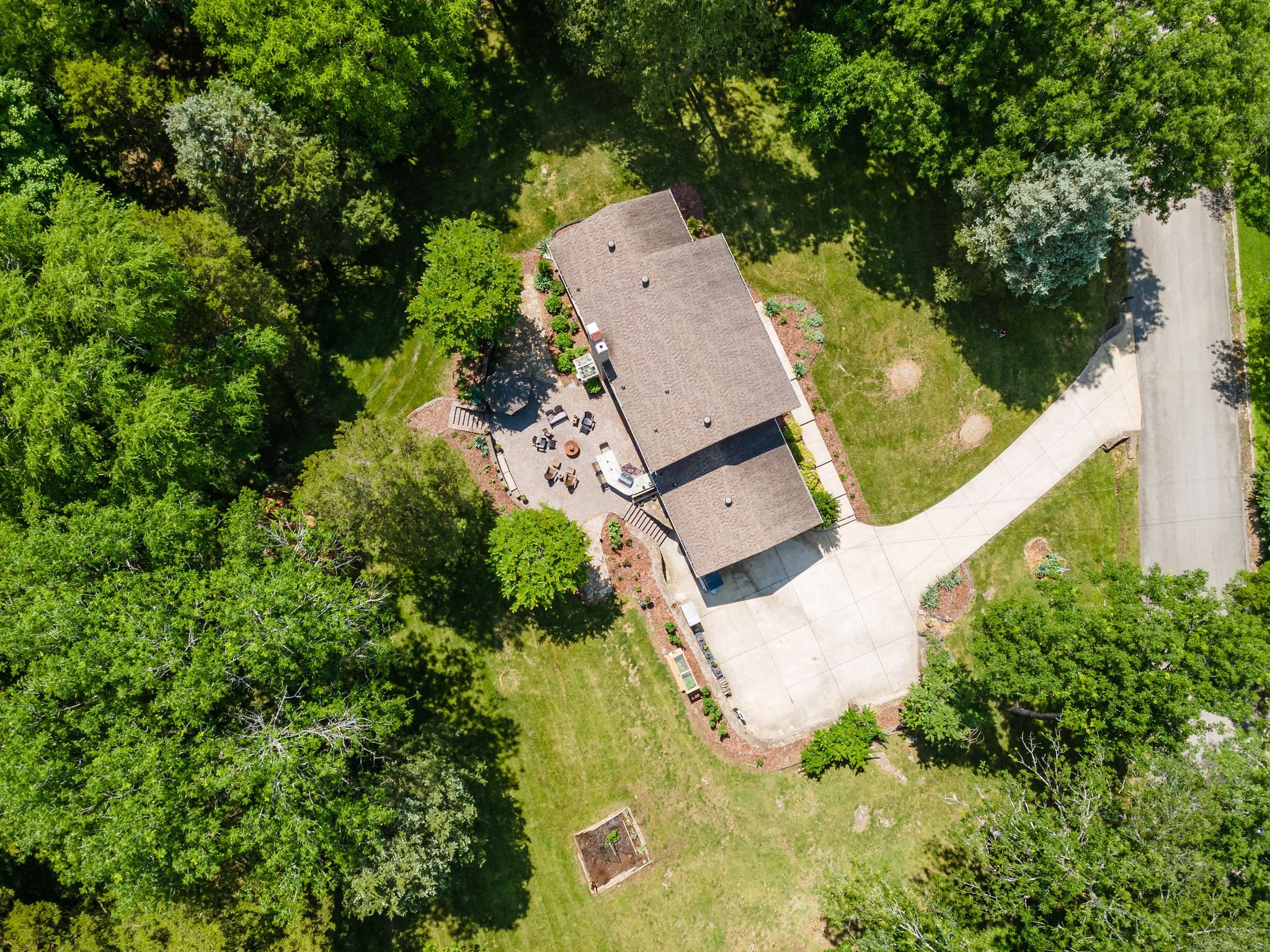 2108 Stonewall Jackson Dr