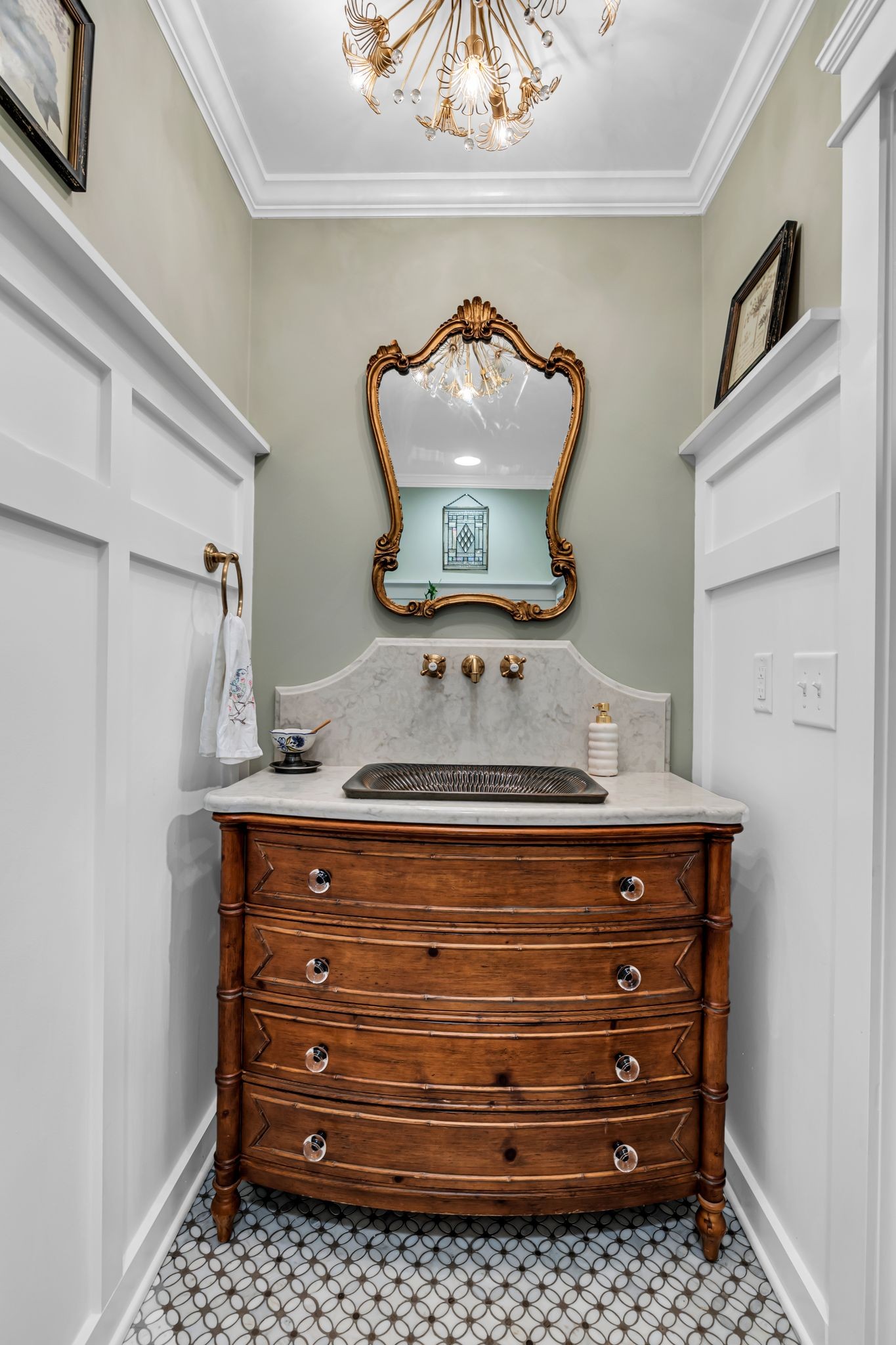 2108 Stonewall Jackson Dr