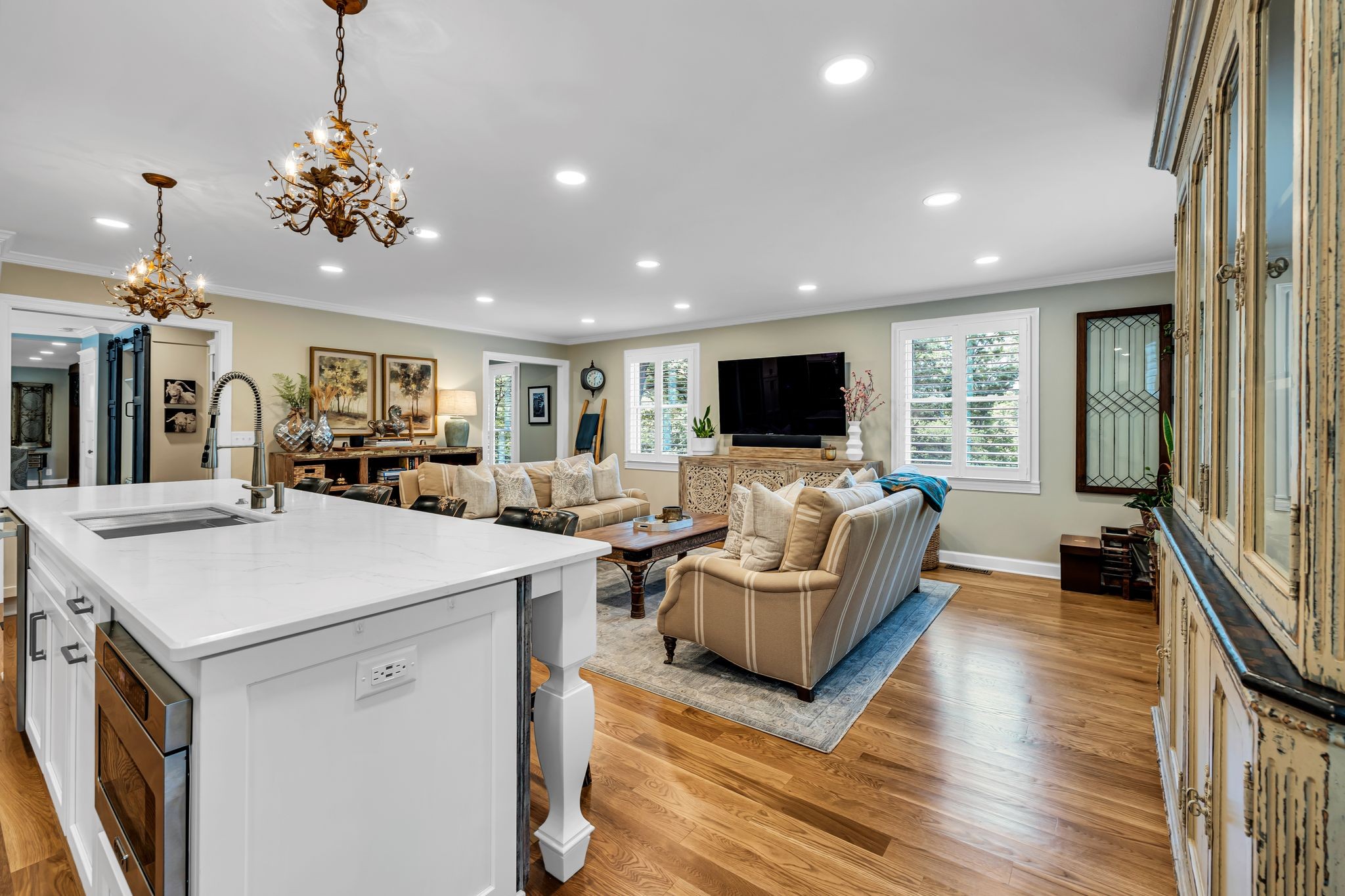 2108 Stonewall Jackson Dr