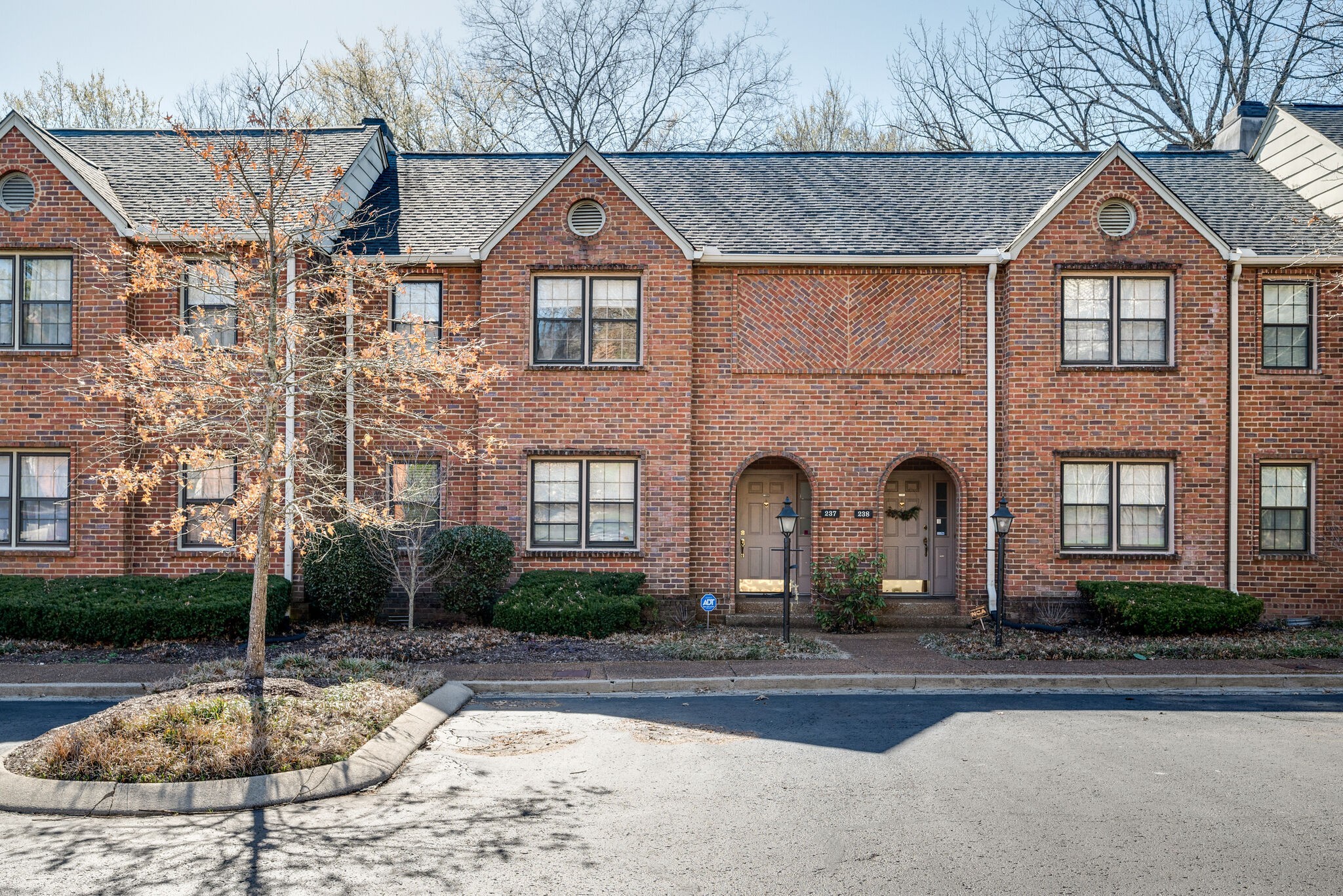237 Westchase Dr