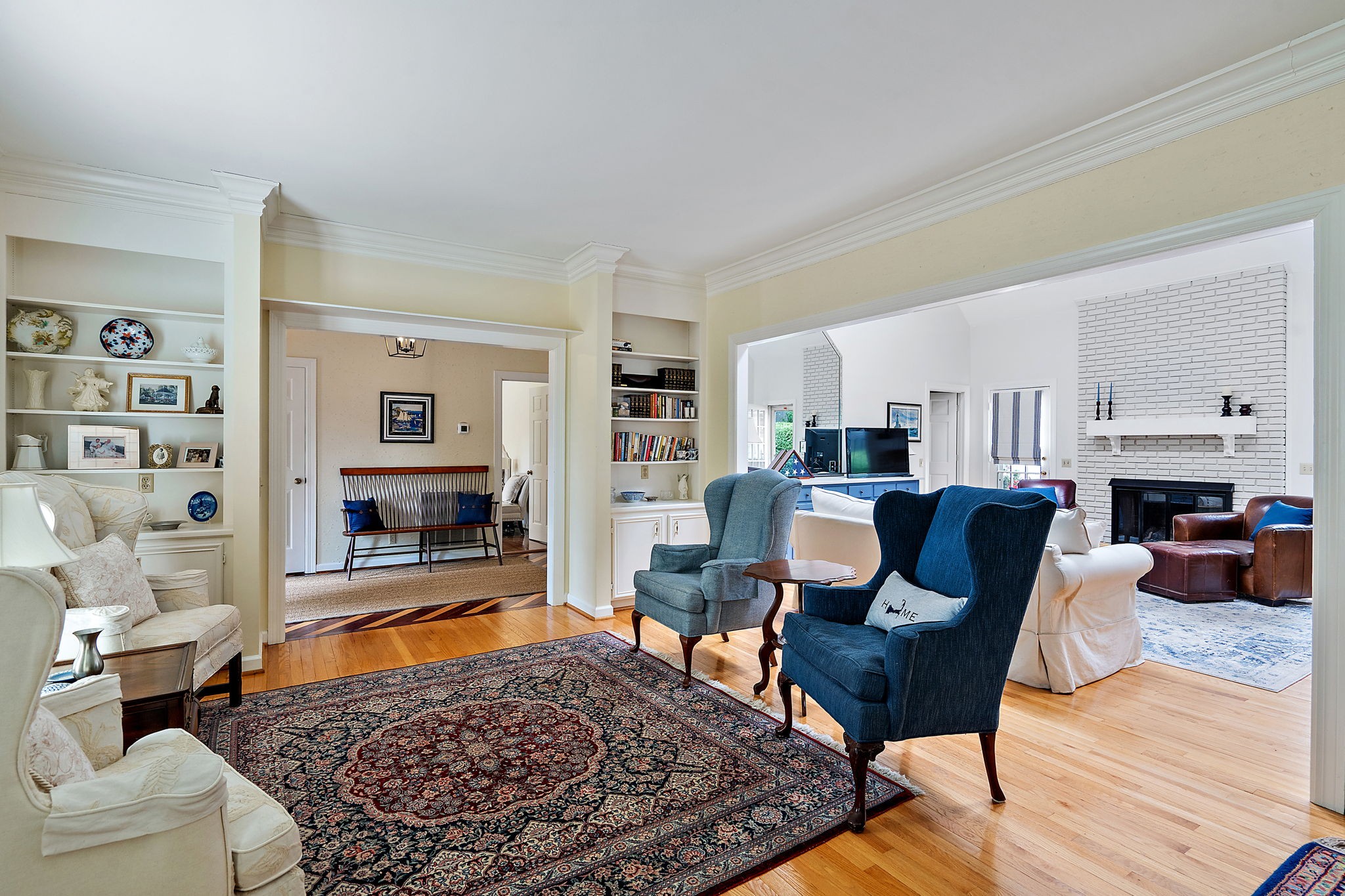 2707 Abbott Martin Rd