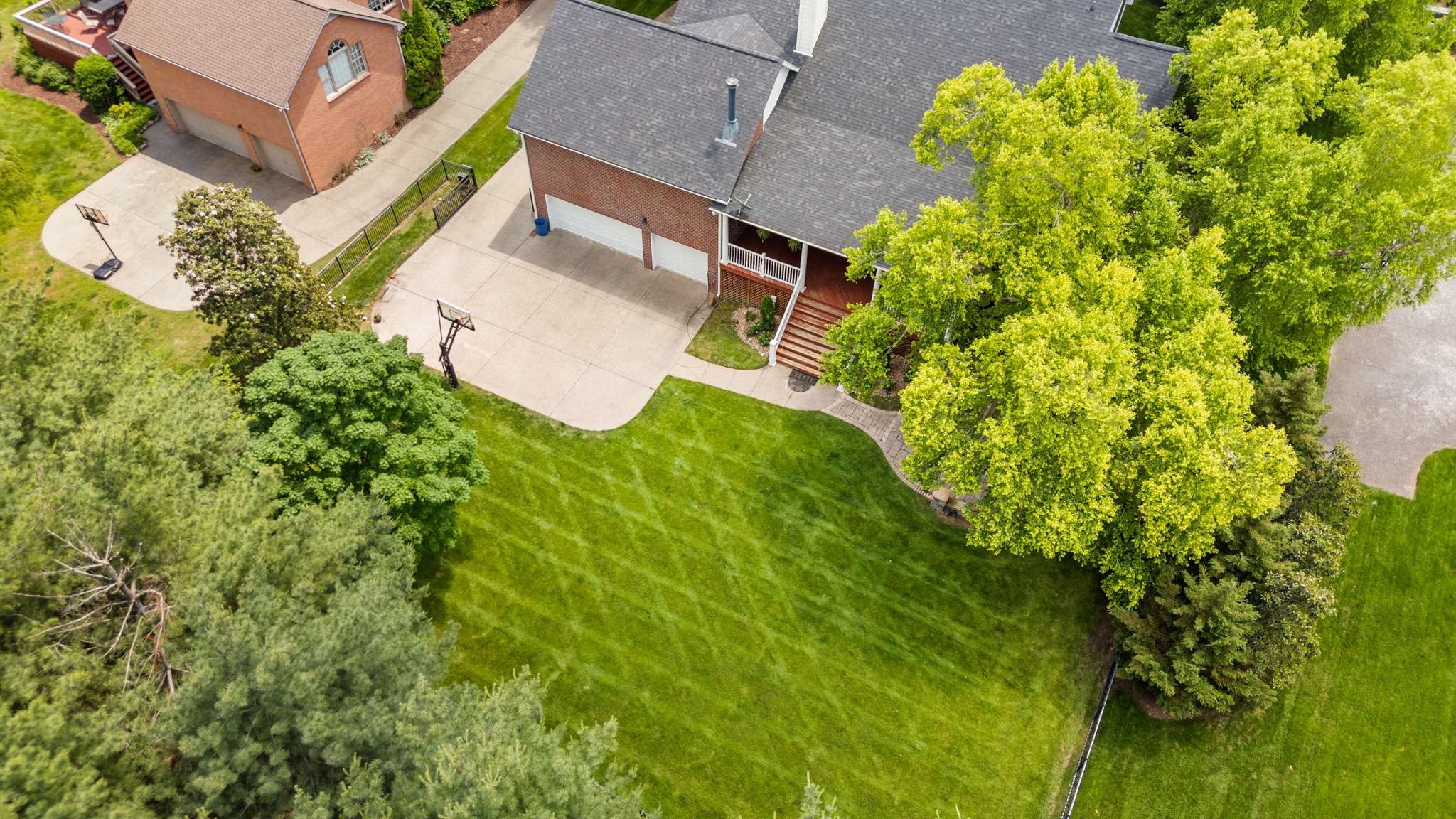 9034 Lochmere Ct