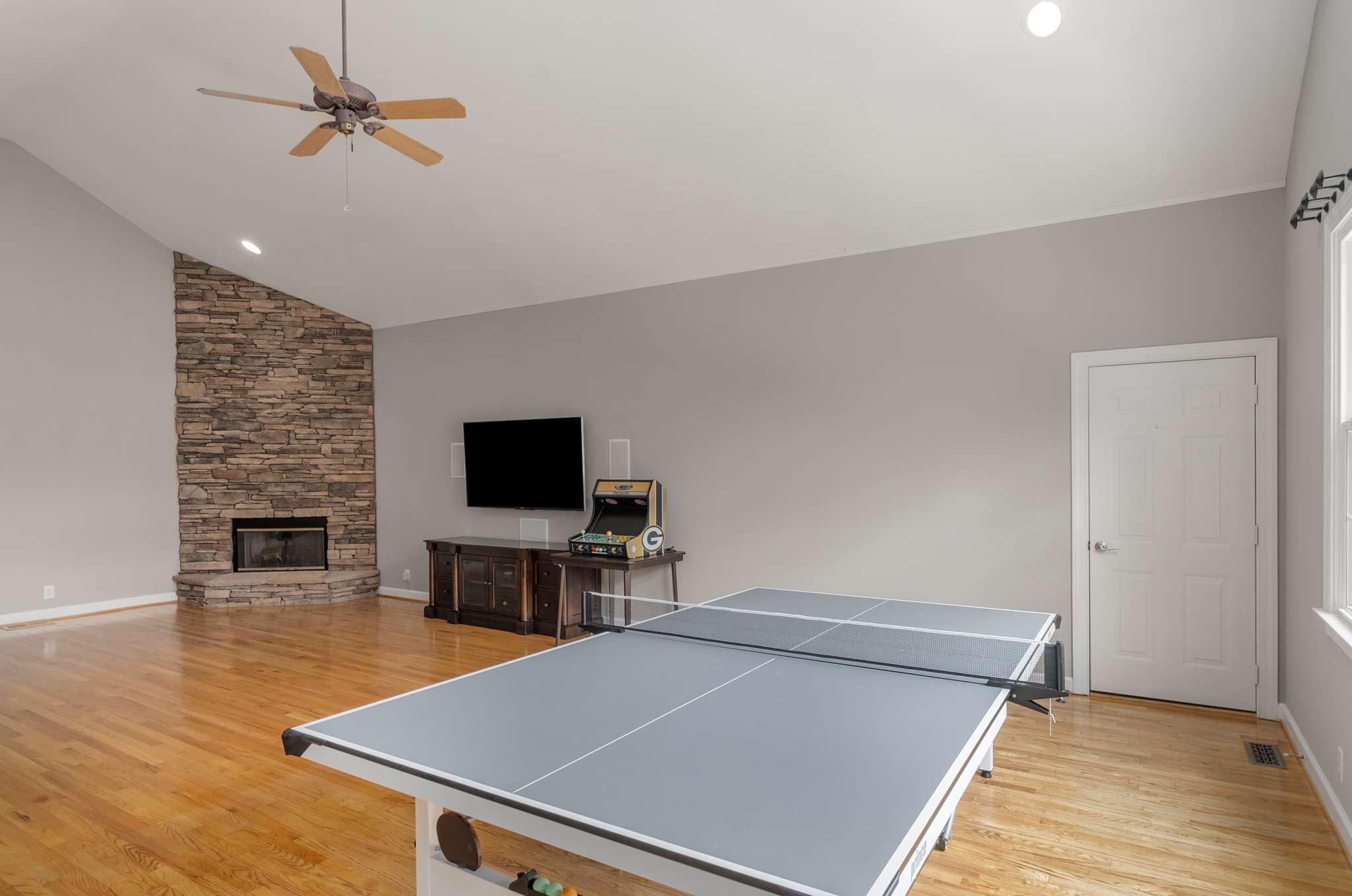9034 Lochmere Ct