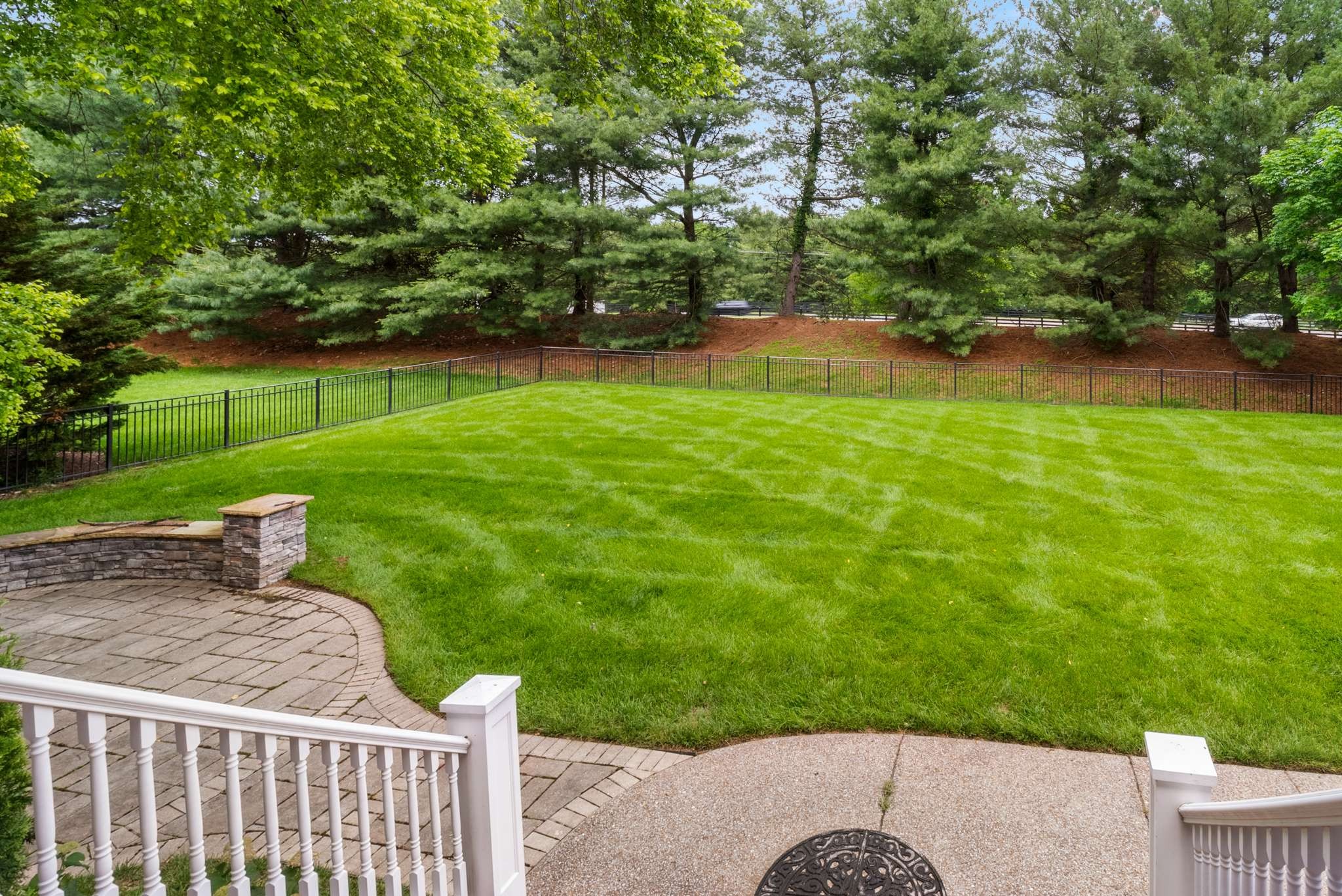9034 Lochmere Ct