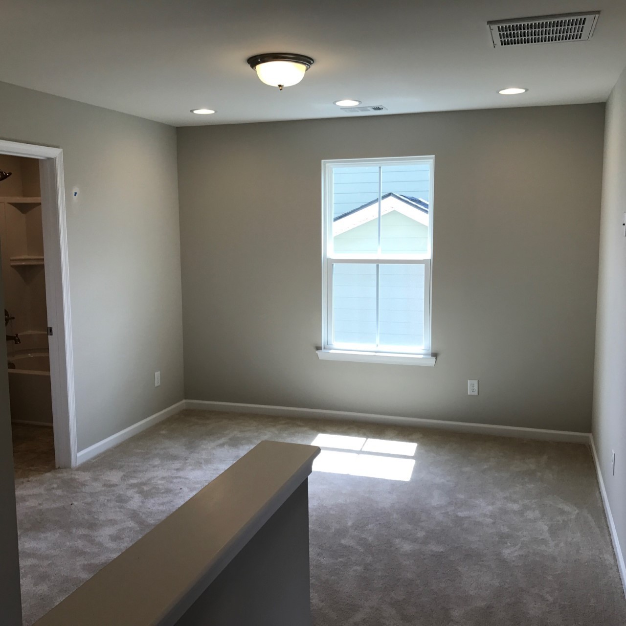 436 Heroit Dr