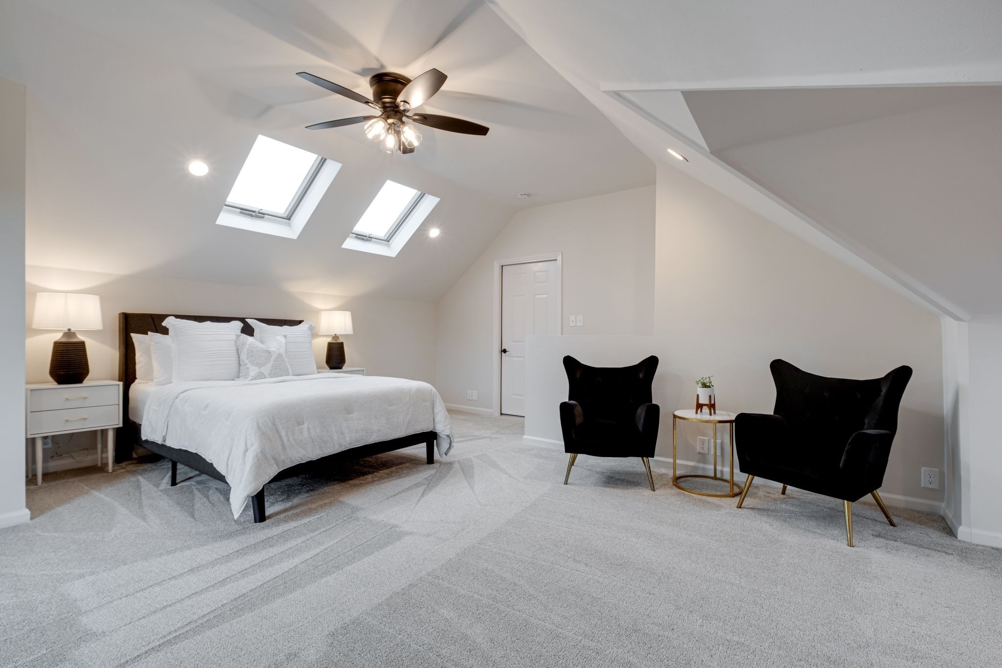 408 Chelsey Cv