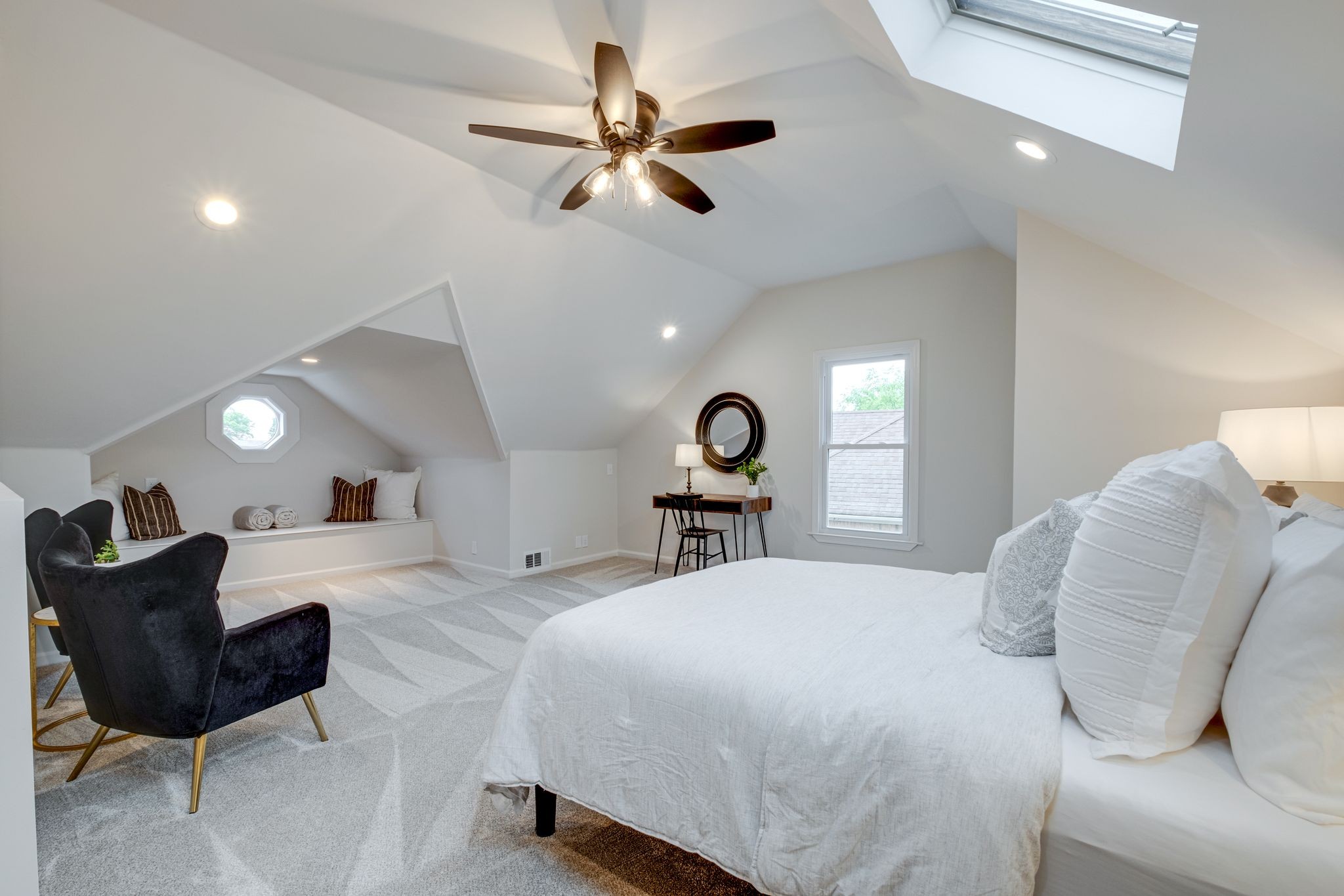 408 Chelsey Cv
