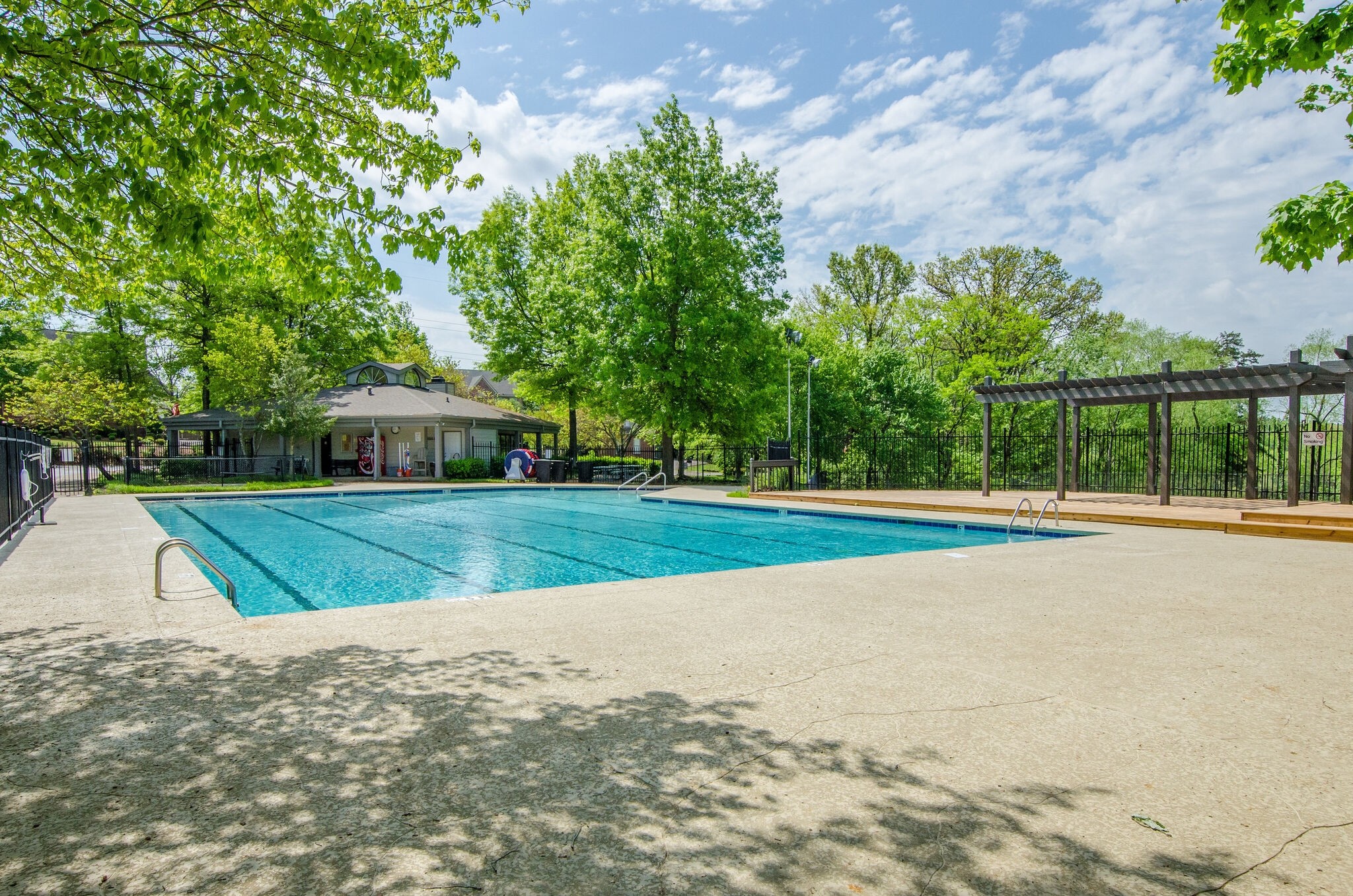 408 Chelsey Cv