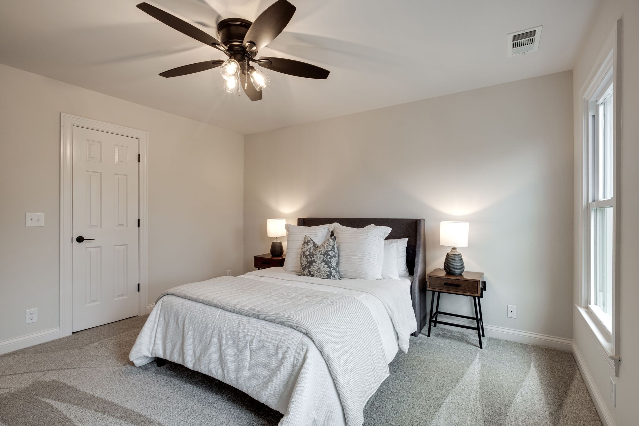 408 Chelsey Cv