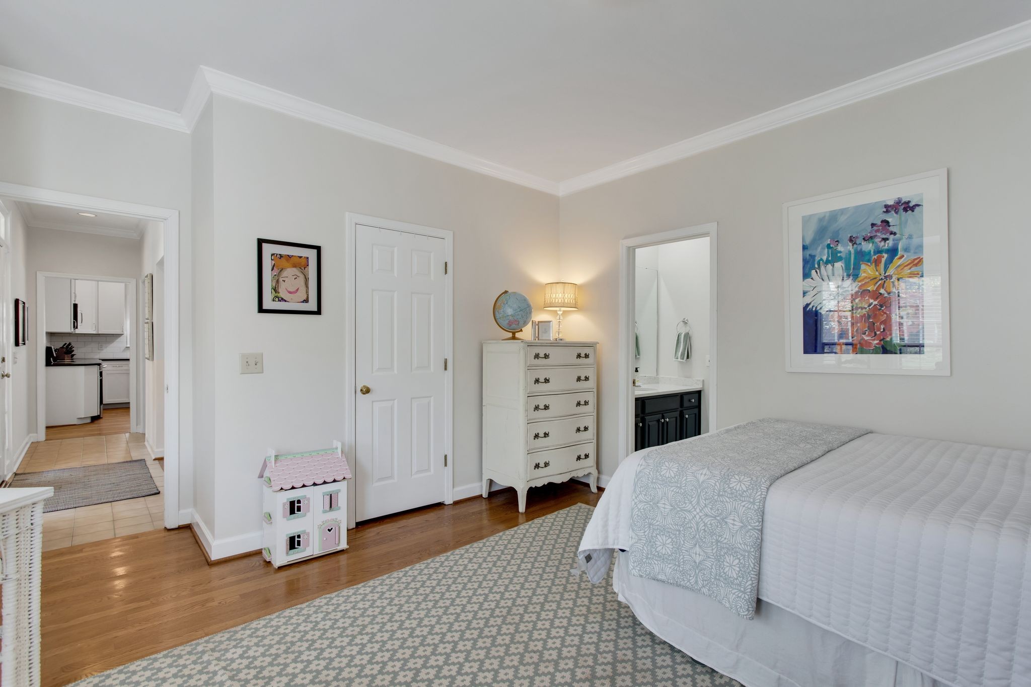 107 Glendale Garden Dr
