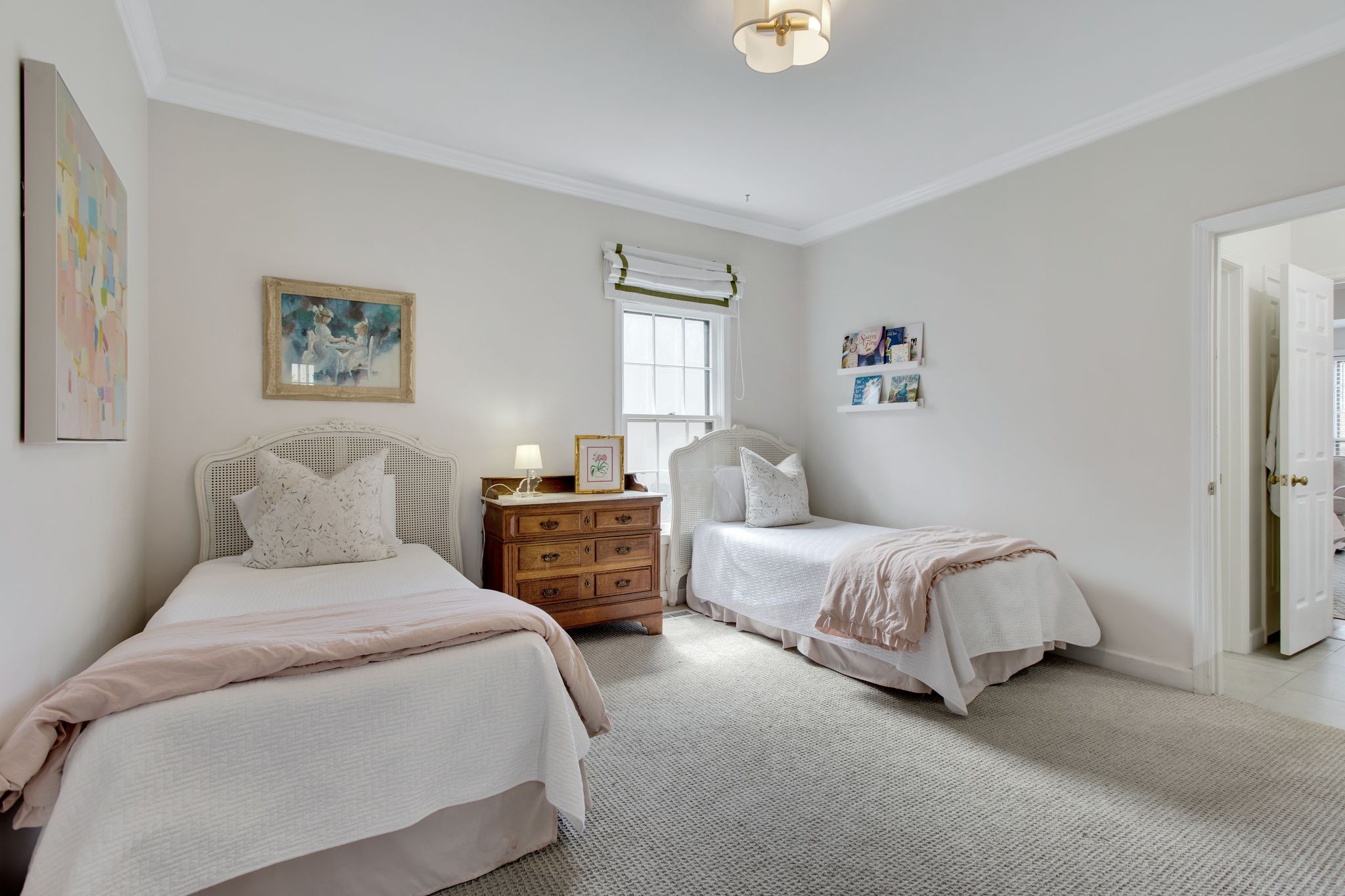 107 Glendale Garden Dr