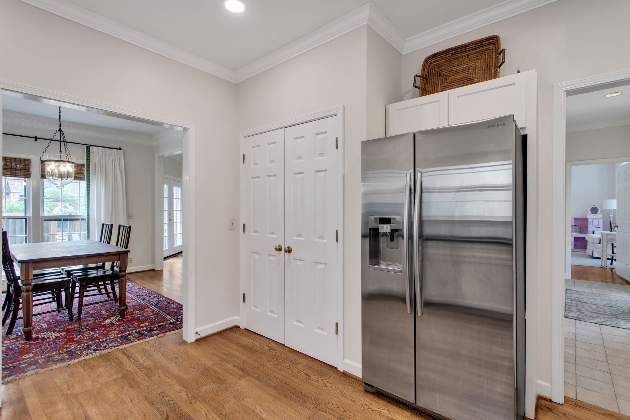 107 Glendale Garden Dr