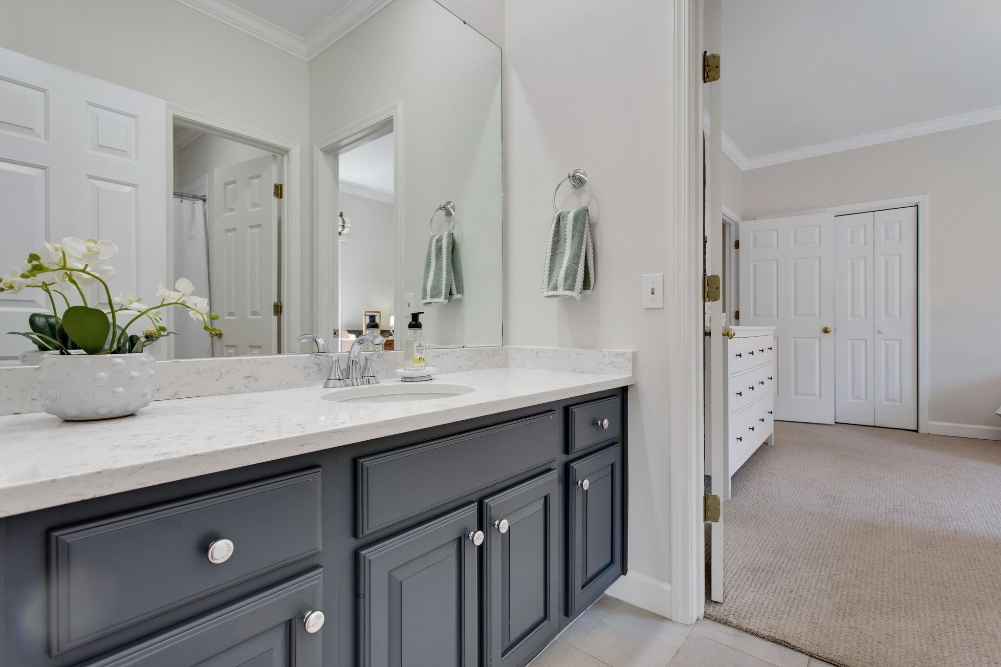 107 Glendale Garden Dr
